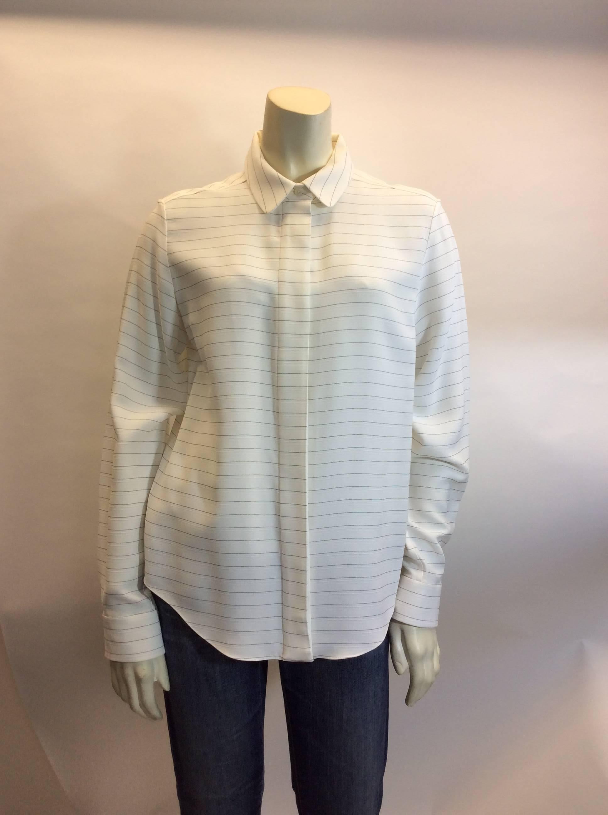 Chloe Buttondown Striped Blouse
Size 39
Cotton & Viscose
Comes with belt
Made in Slovakia
$485