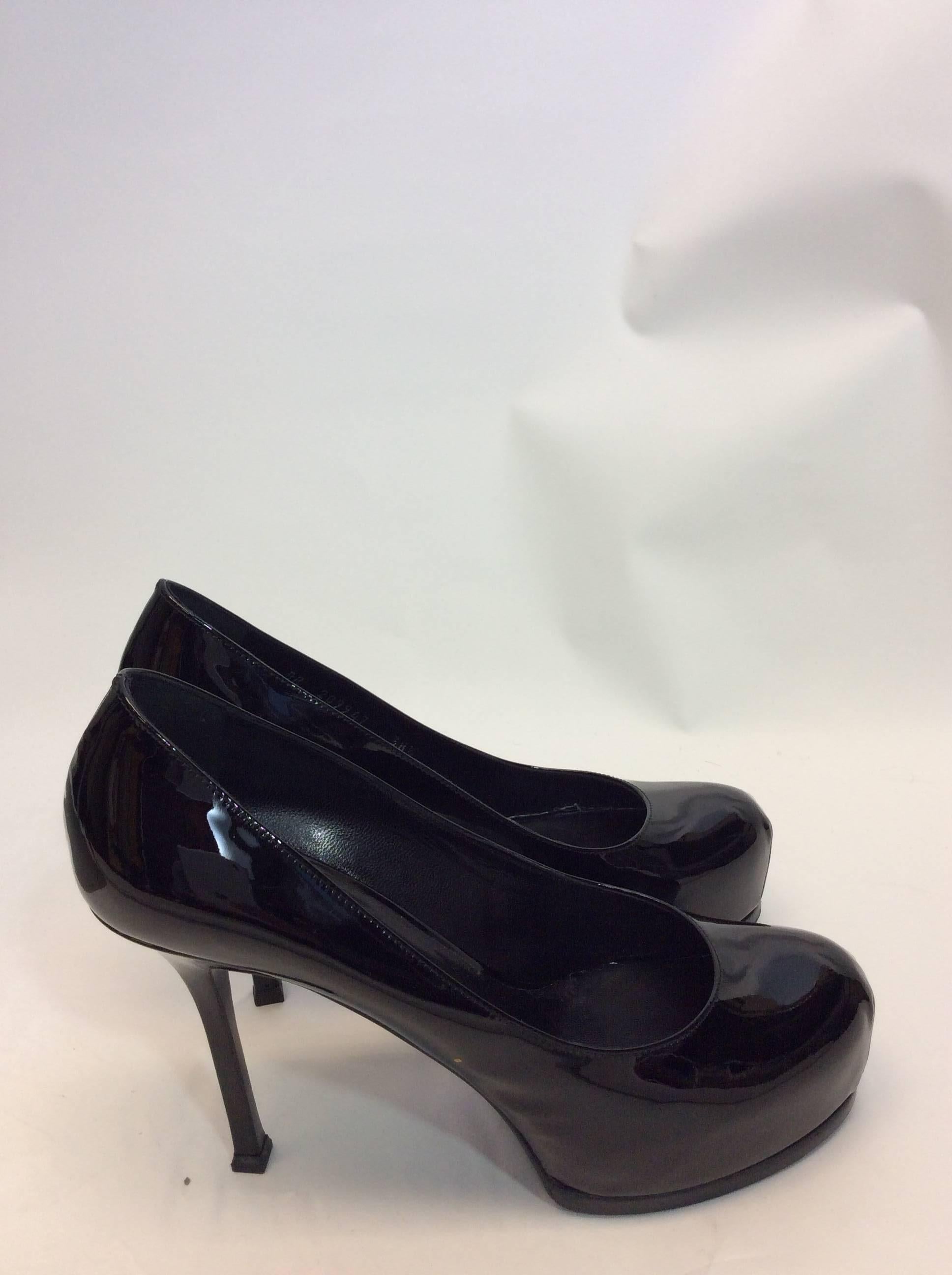 Women's Yves Saint Laurent Patent Leather Black Stiletto For Sale