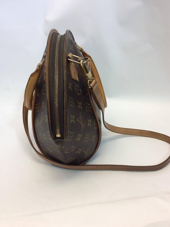 Louis Vuitton Small Alma Shoulder Strap Bag For Sale at 1stdibs