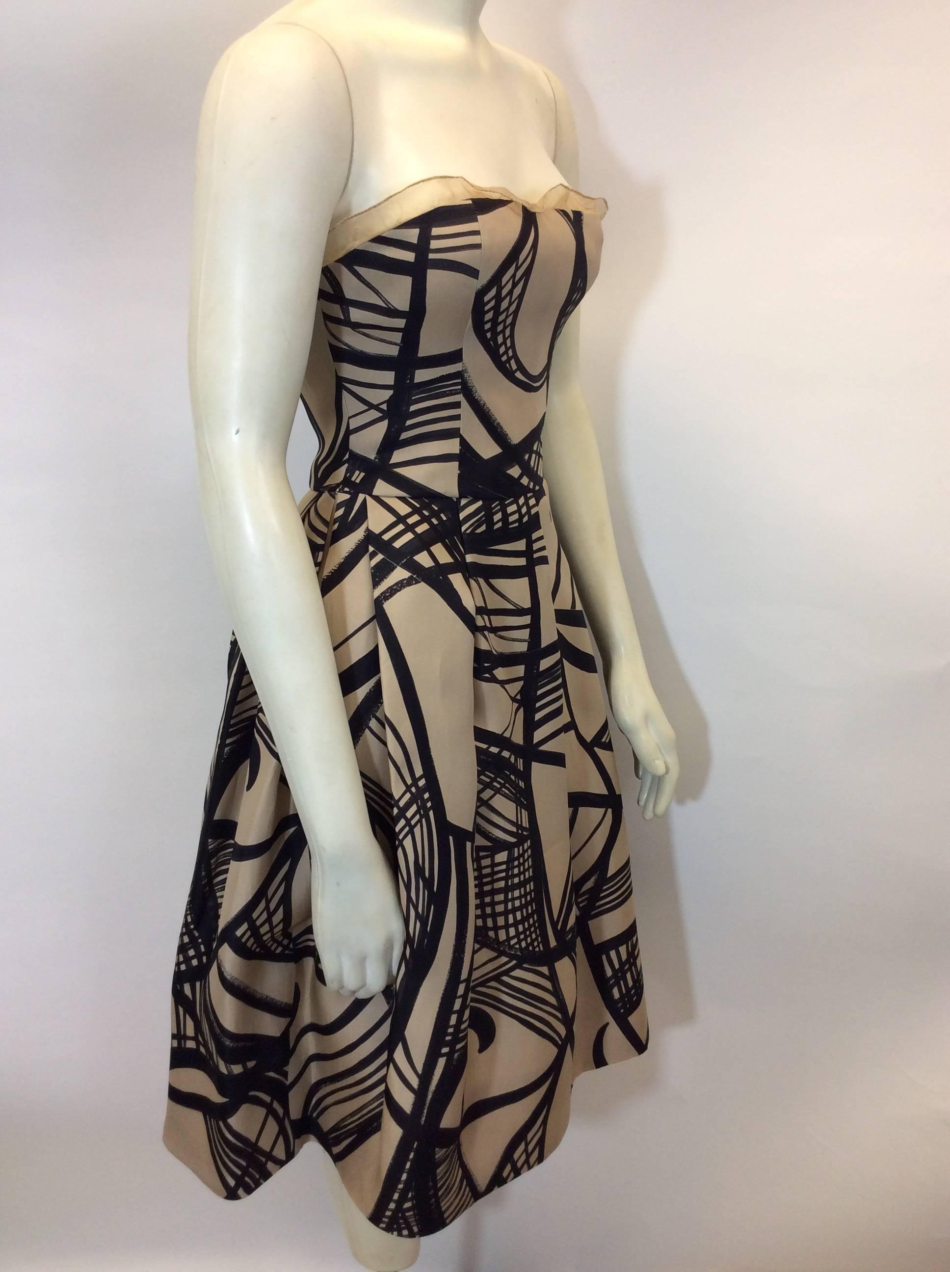Giambattista Valli Cream and Black Printed Strapless Cocktail Dress In New Condition For Sale In Narberth, PA
