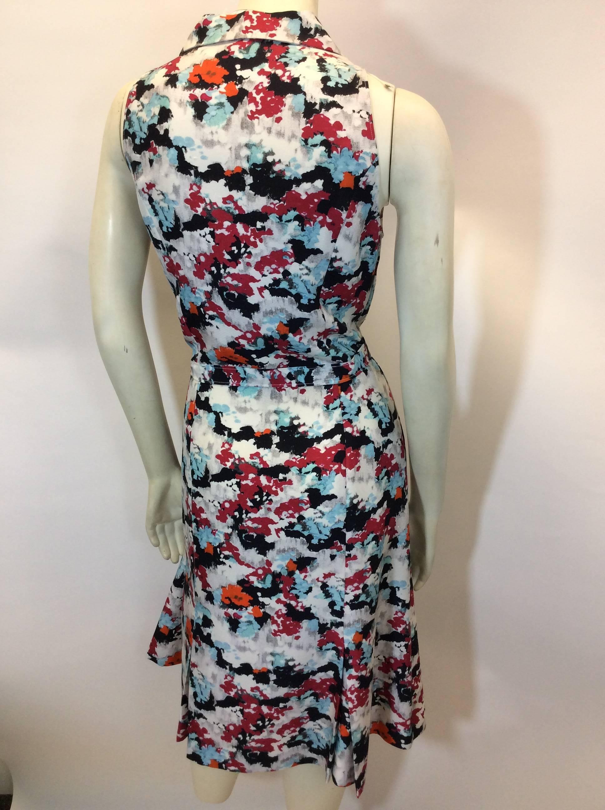 Carolina Herrera Abstract Printed Day Dress In Excellent Condition For Sale In Narberth, PA
