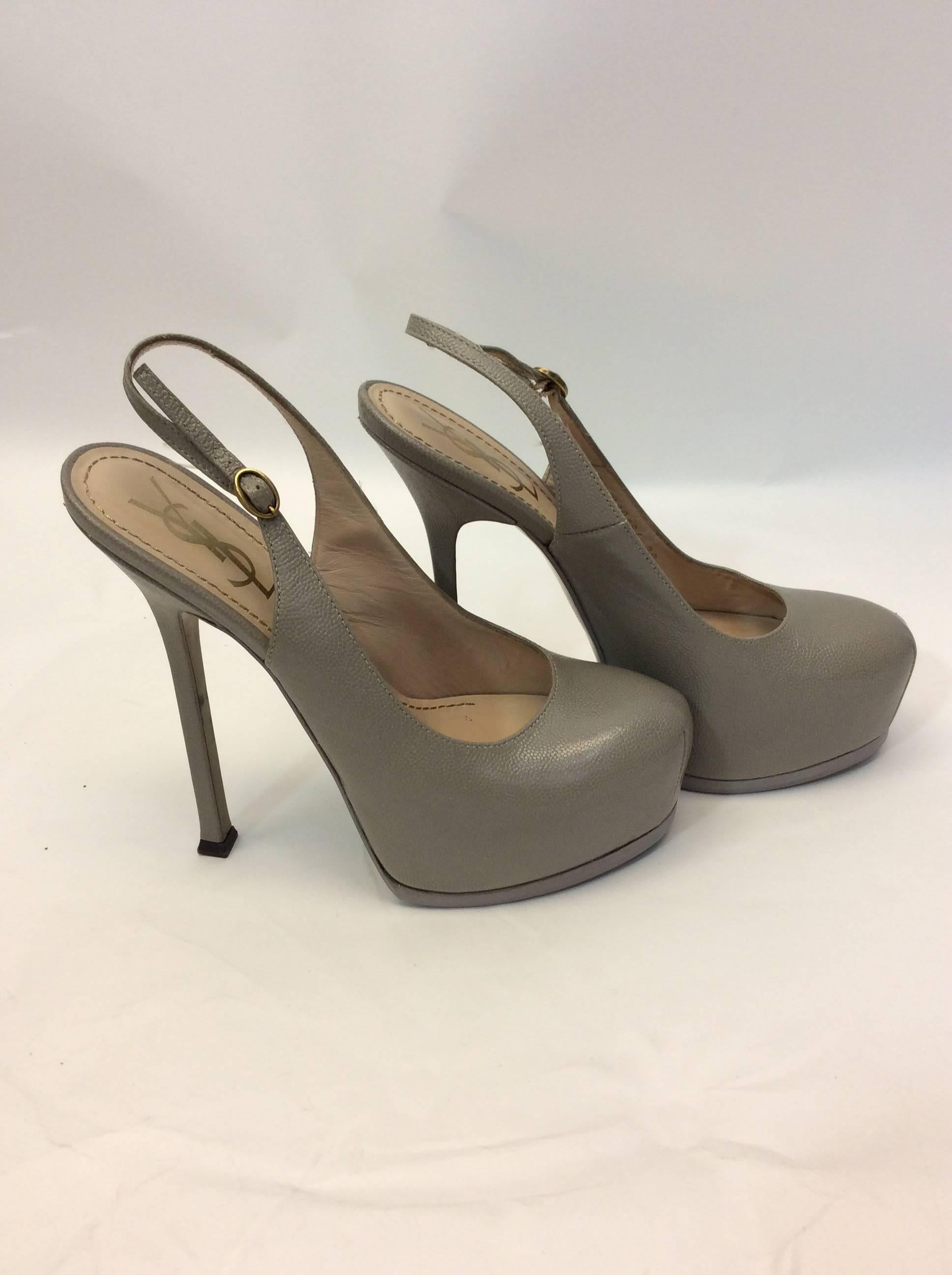 YSL Grey Slingback Platform Pumps In Good Condition For Sale In Narberth, PA