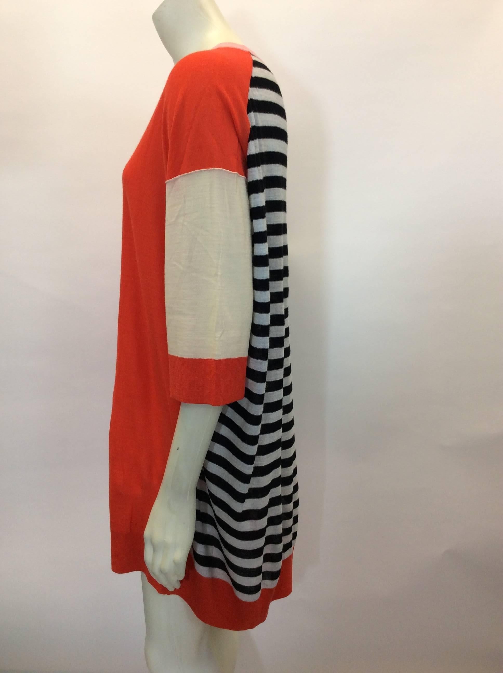 Sonia By Sonia Rykiel Wool Colorblock Sweater
Made in China
Color blocked front, striped in the back
100% merino wool
$136
