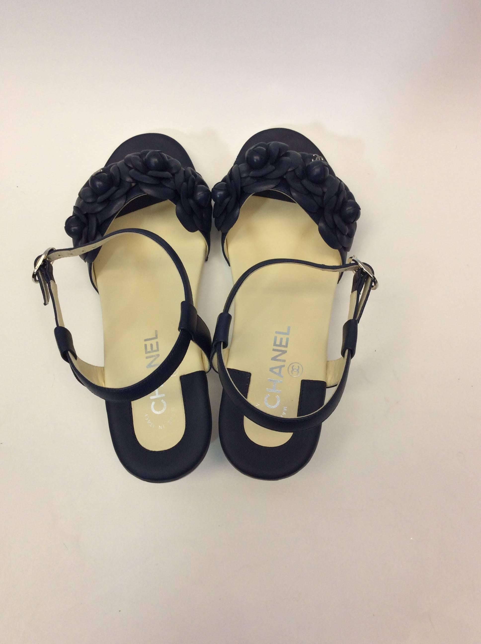 Chanel Navy Floral Strappy Sandal For Sale 1
