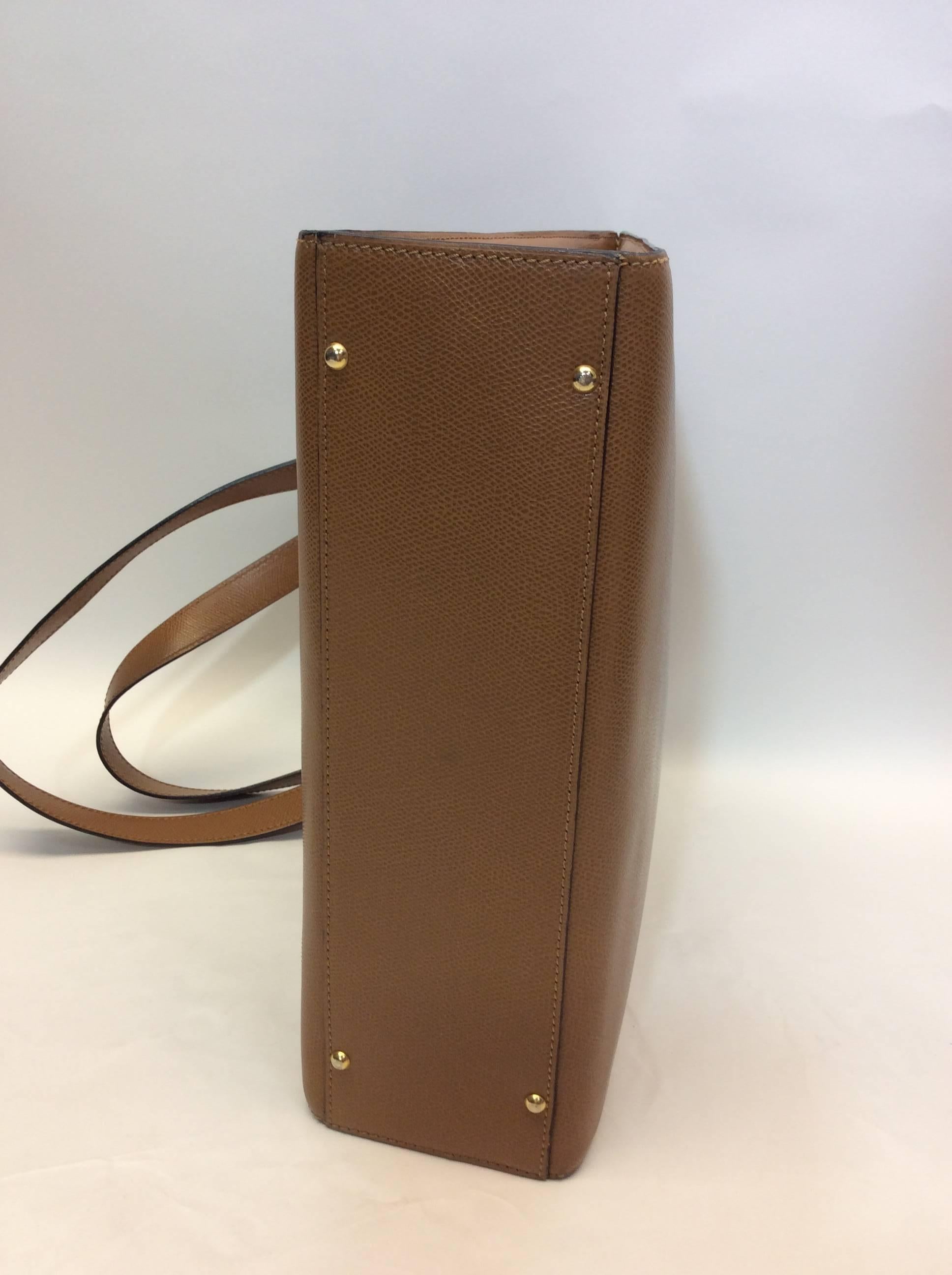 Women's Celine Chestnut Leather Shoulder Bag For Sale