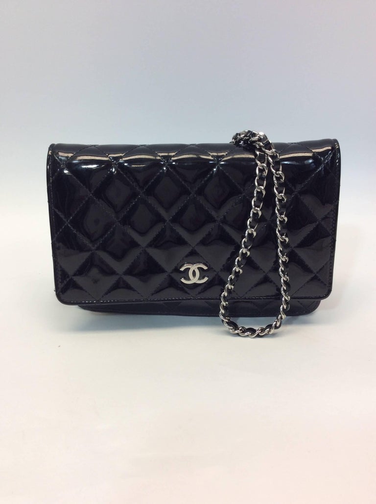 Chanel Black Quilted Crossbody Flap Bag For Sale at 1stdibs