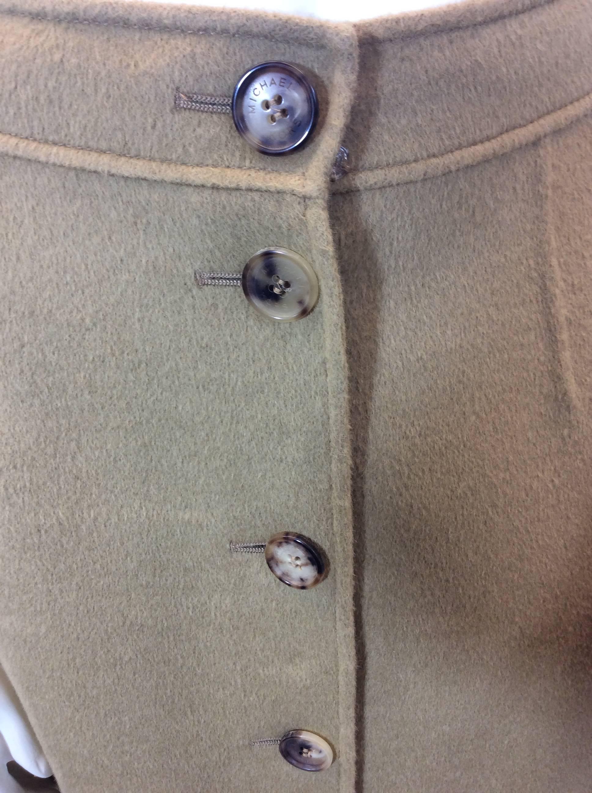 Women's Bergdorf Goodman Button Down A-Line Skirt For Sale