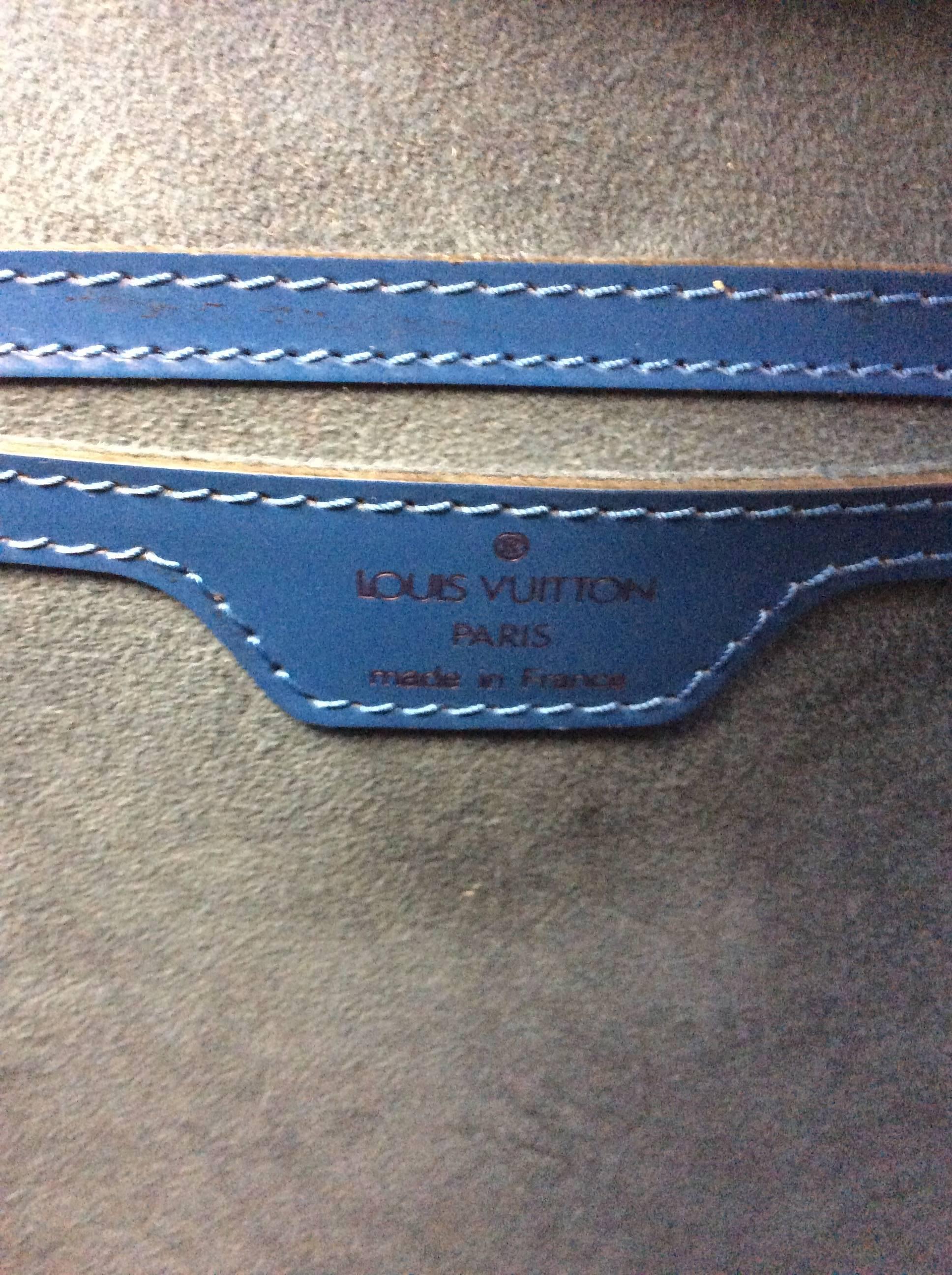 Louis Vuitton Blue Epi St. Jacques PM Bag For Sale 4