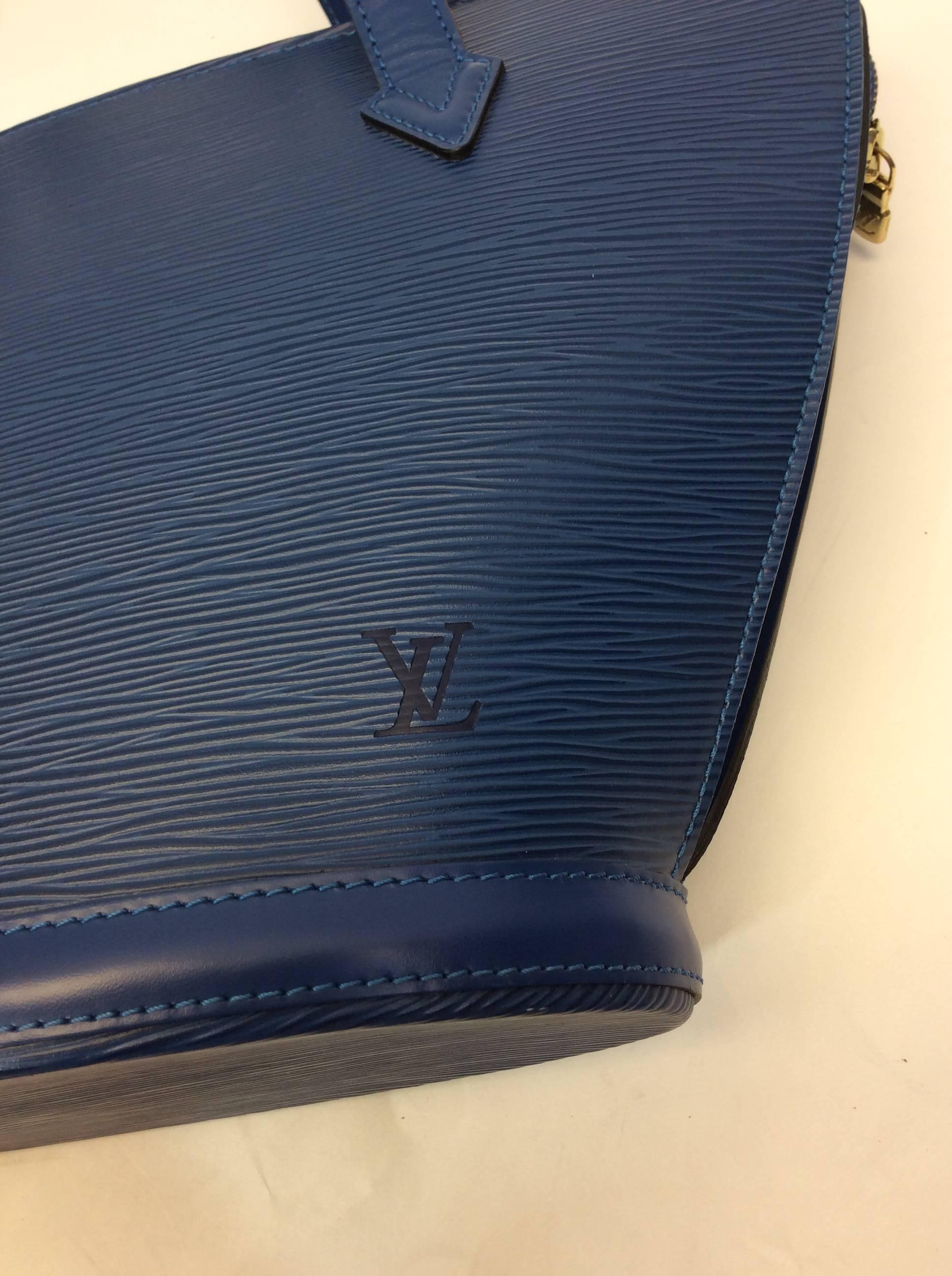 Louis Vuitton Blue Epi St. Jacques PM Bag For Sale 1