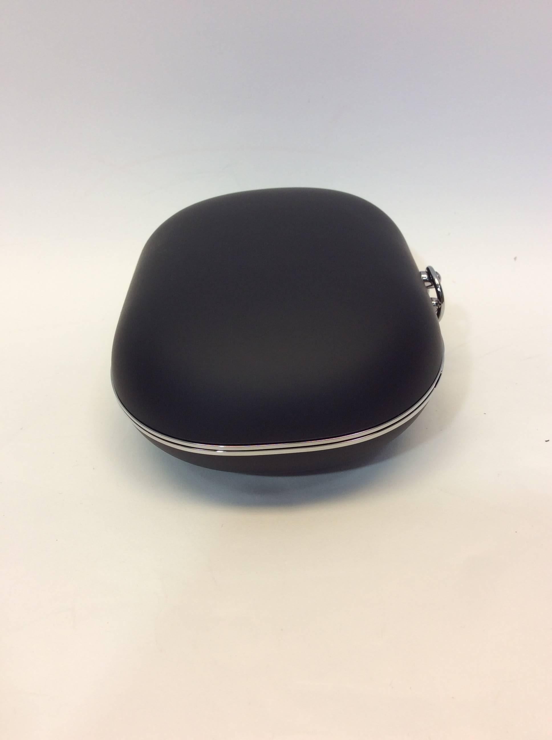 Jeffrey Levinson Black Egg Clutch In Excellent Condition For Sale In Narberth, PA