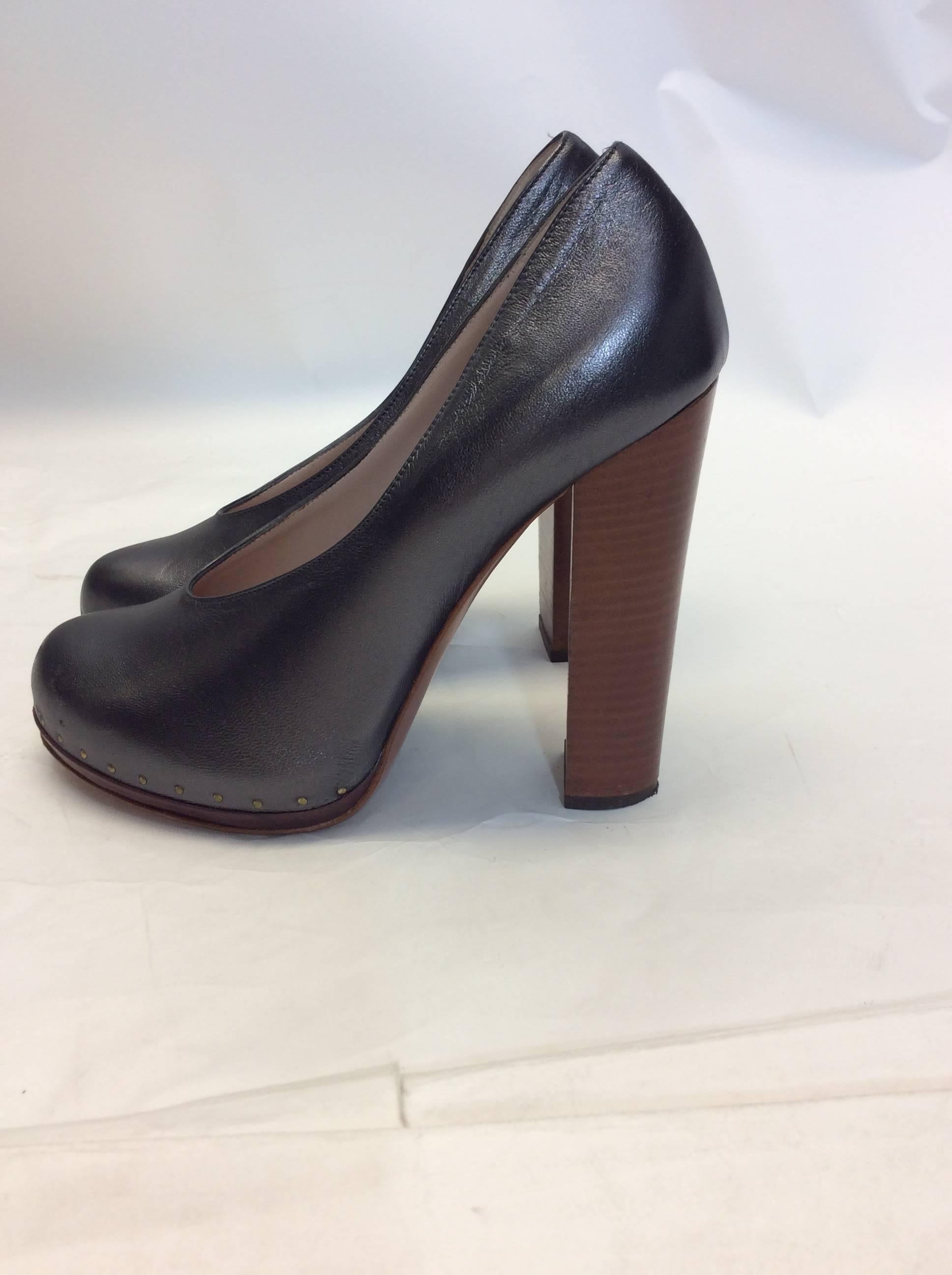 Vionnet Leather Block Heels
100% Leather
Size 38
Made in Italy
5 inch block heel
$250