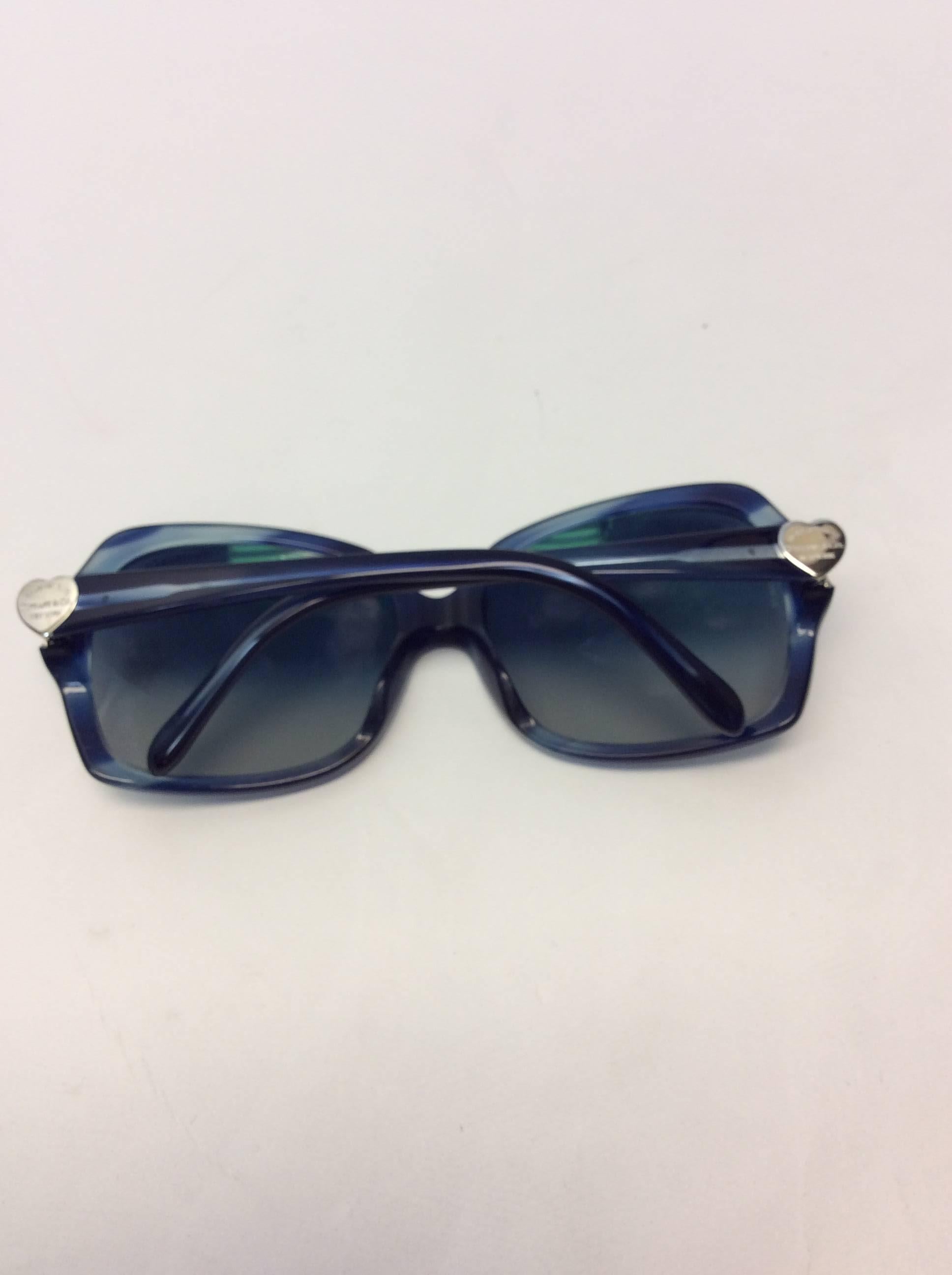 Tiffany & Co Blue Tortoise Sunglasses In Excellent Condition In Narberth, PA