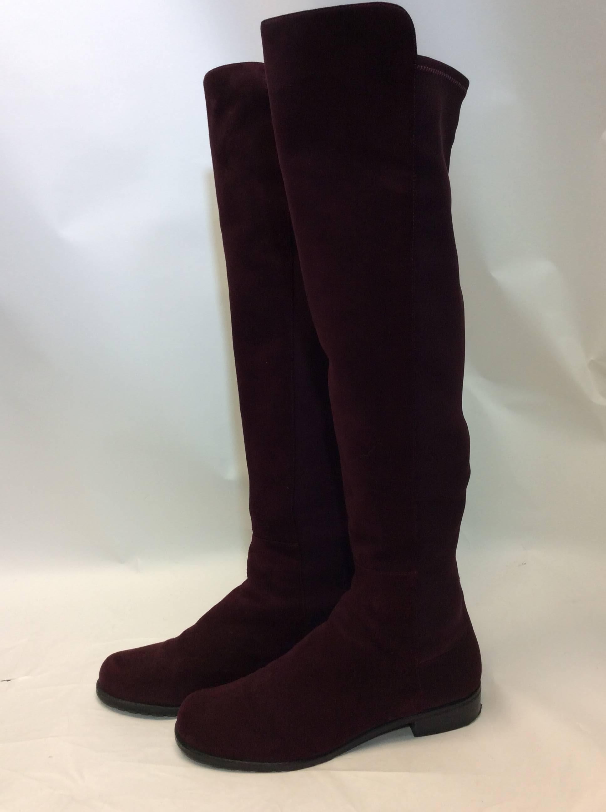Stuart Weitzman Oxblood Suede Over The Knee Boots
Over the knee style
Size 9
$399
In excellent unworn condition
Oxblood coloring