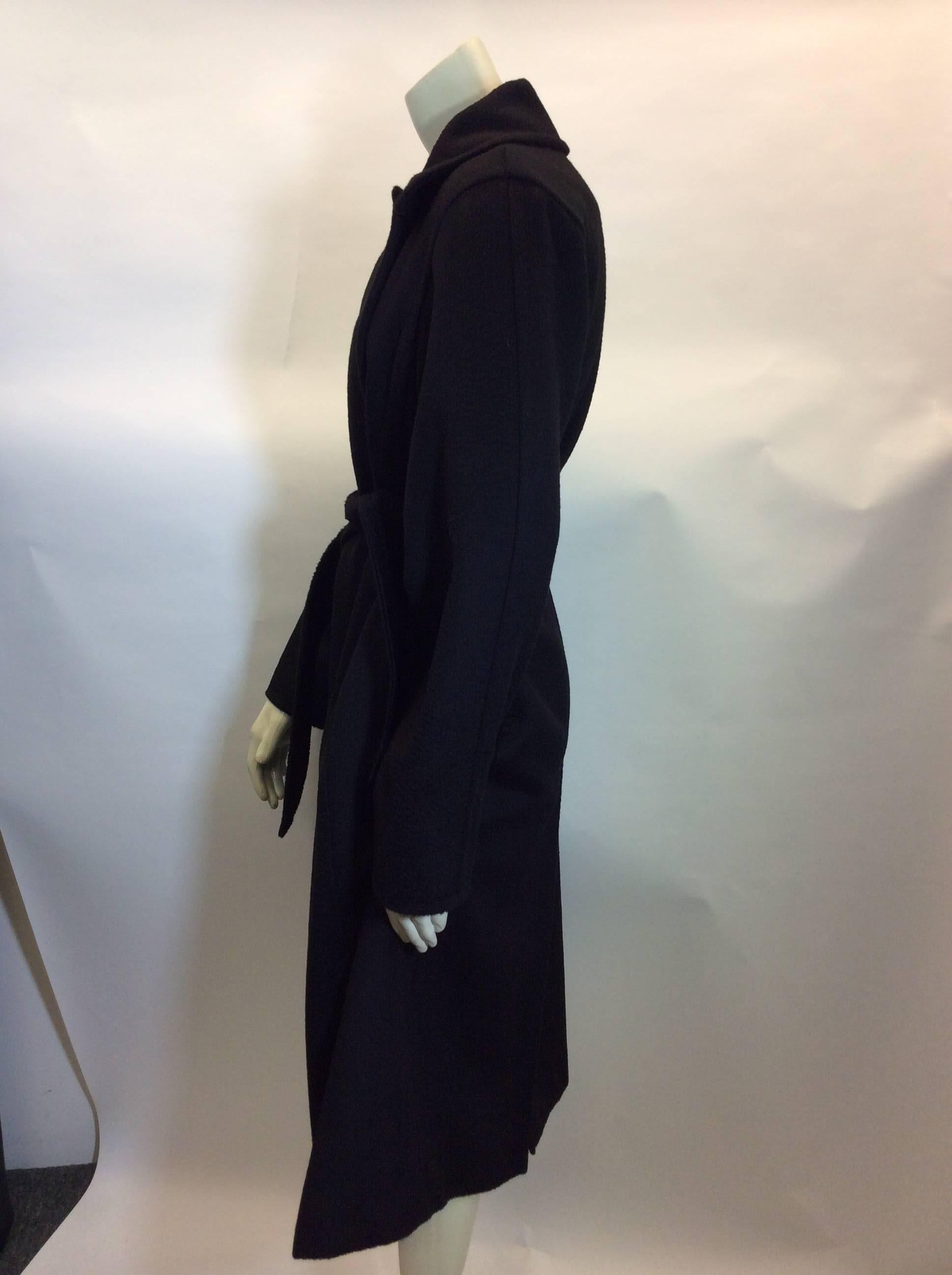 Maxmara Cashmere Black Wrap Belted Coat In Excellent Condition For Sale In Narberth, PA