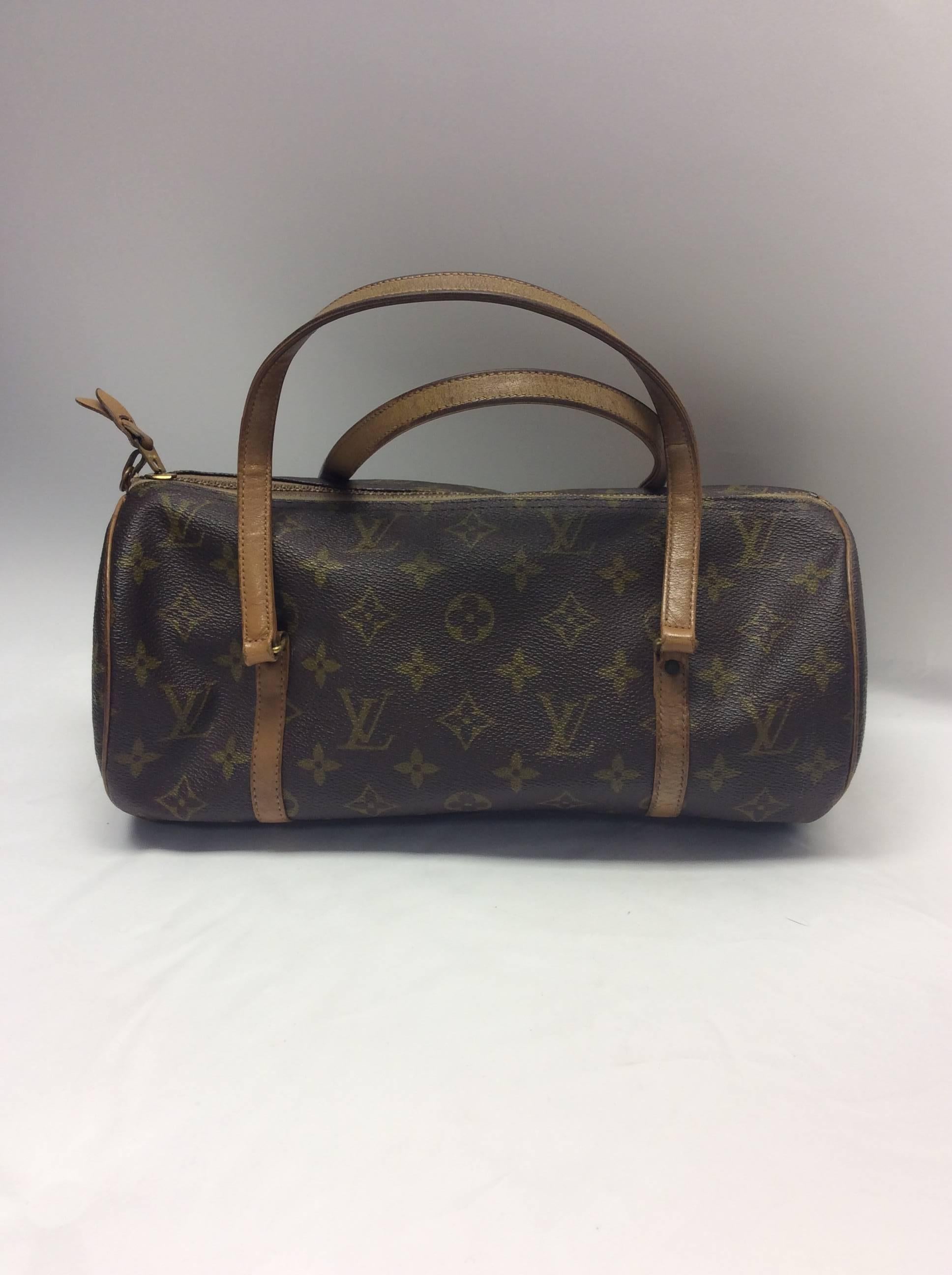 Louis Vuitton Papillon Monogram Shoulder Bag In Good Condition For Sale In Narberth, PA