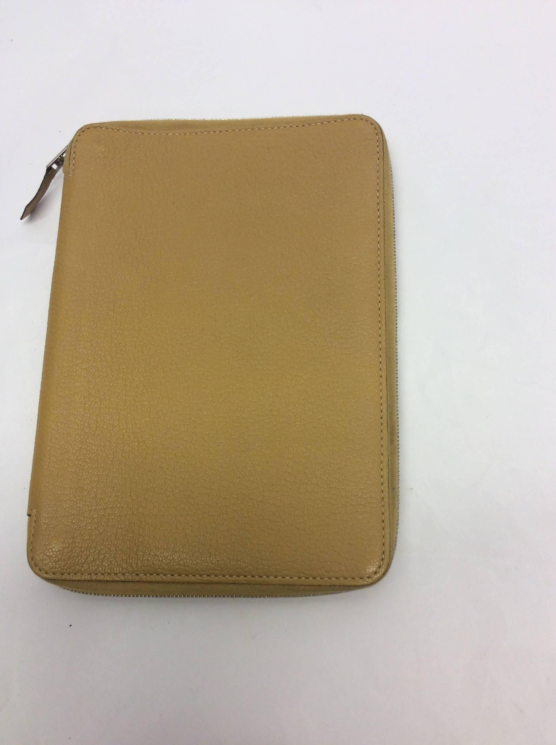 Hermes Yellow Globe Trotter GM Agenda Cover
Zip around 
$499
Interior slots
Minor wear on the inside, see photos 