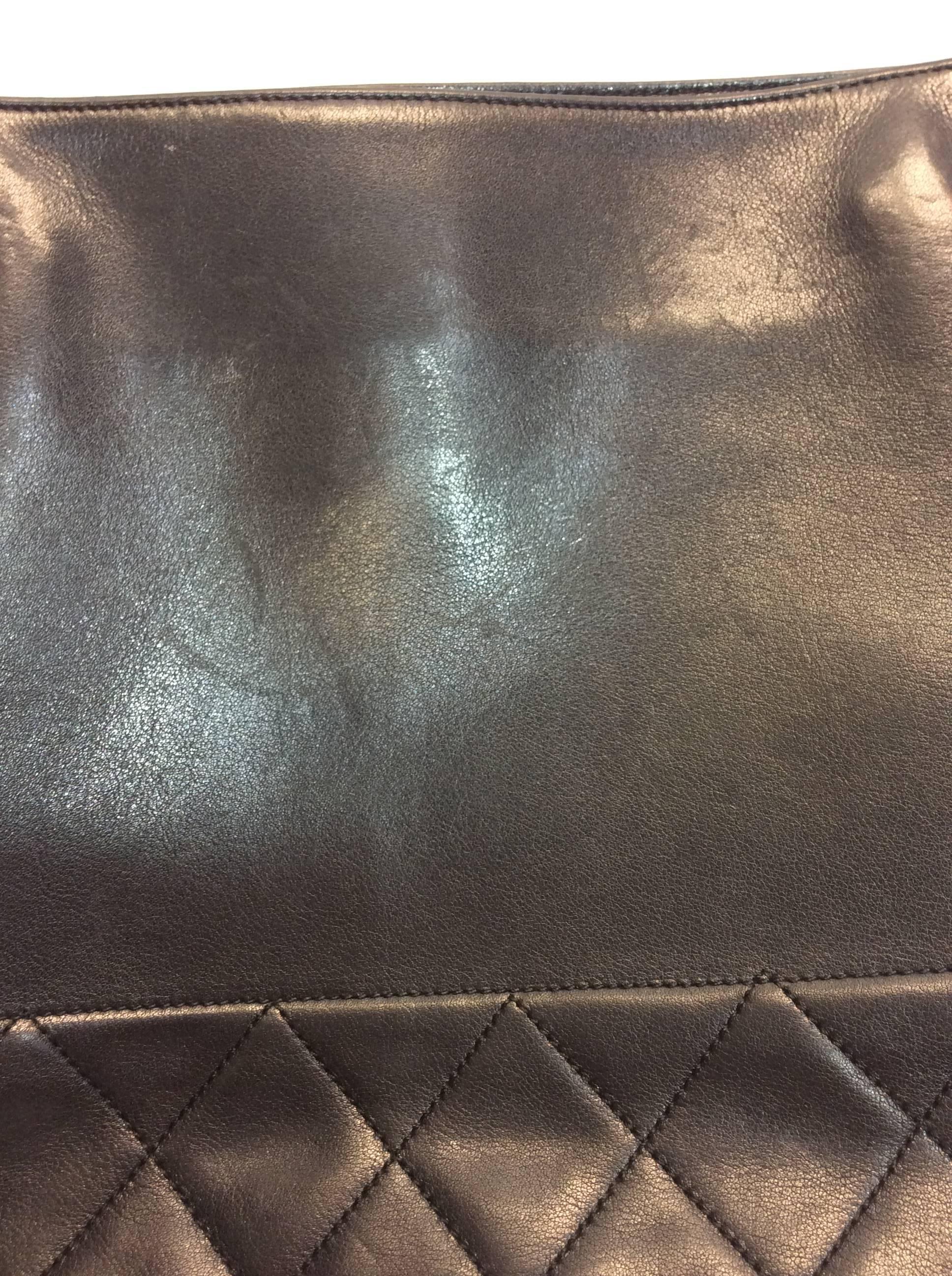 Vintage Chanel Black Quilted Chain Shoulder Handbag For Sale 5