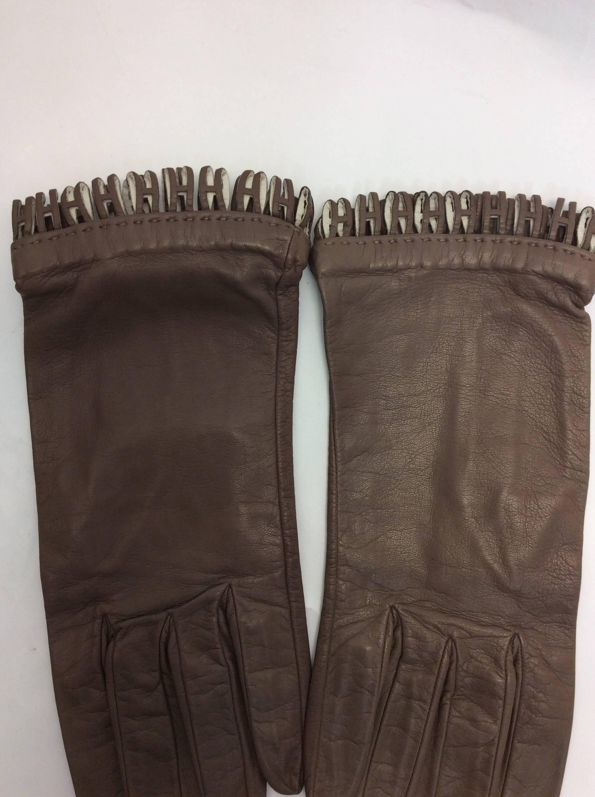 Gray Hermes Taupe Leather Gloves For Sale