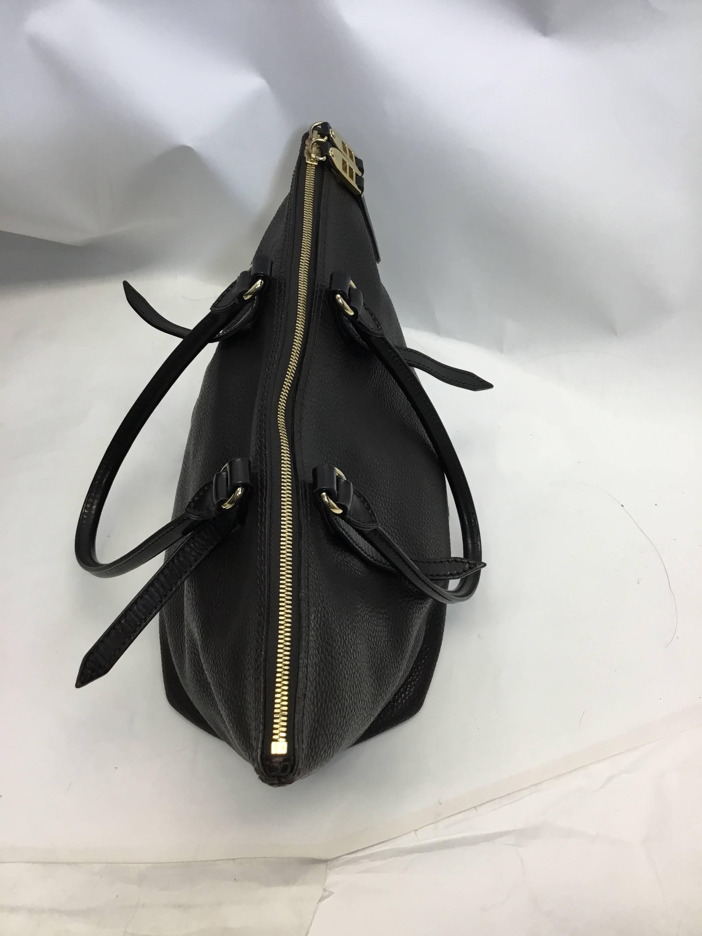 Women's Burberry Brown Leather Zip Tote