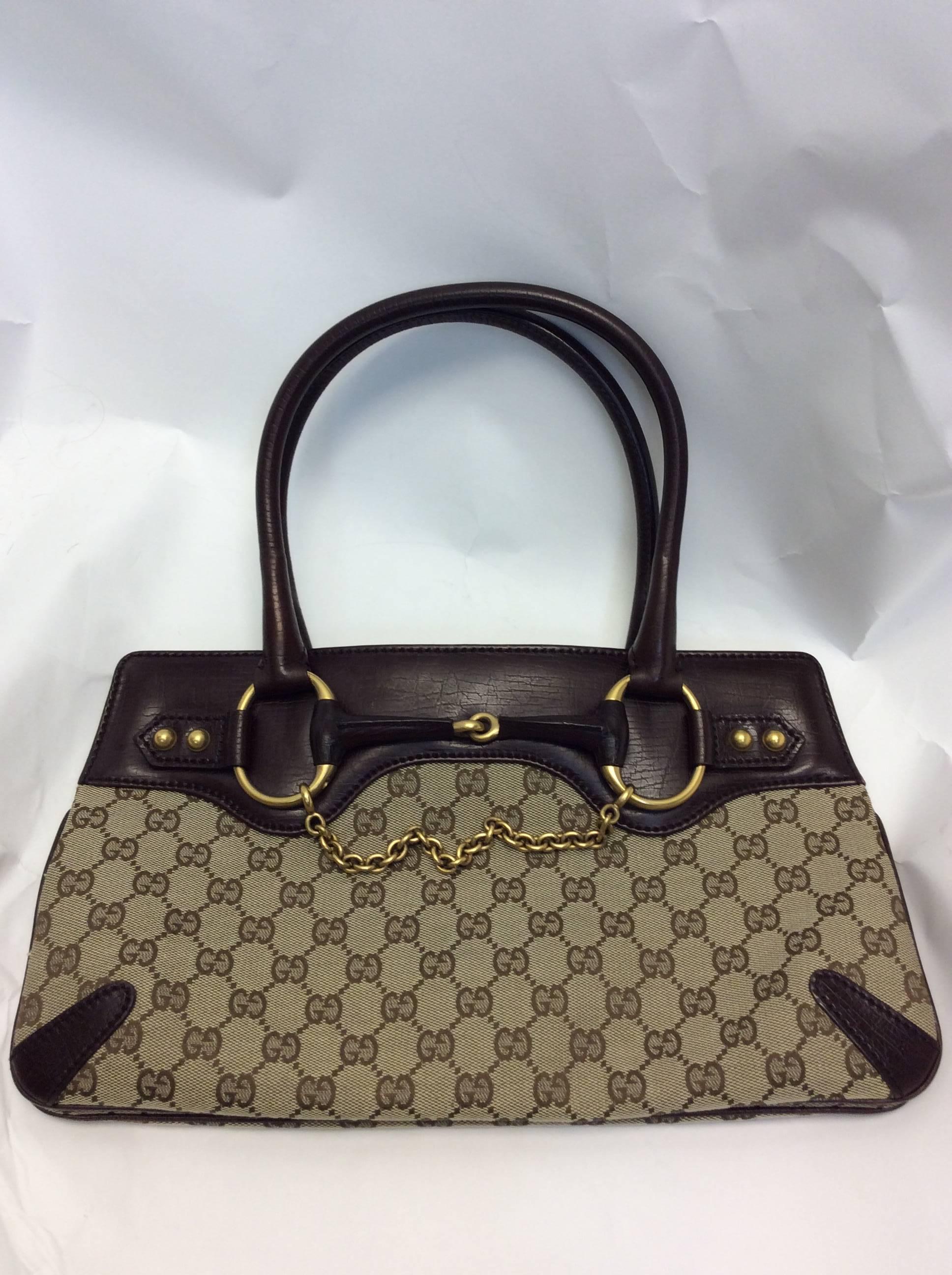 Black Gucci Logo Leather Horsebit Bag For Sale