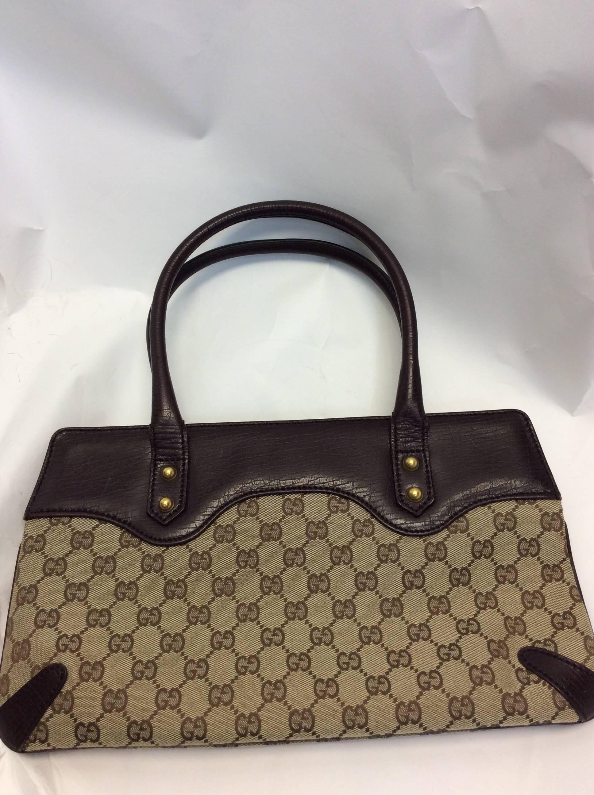 Gucci Logo Leather Horsebit Bag In Excellent Condition For Sale In Narberth, PA