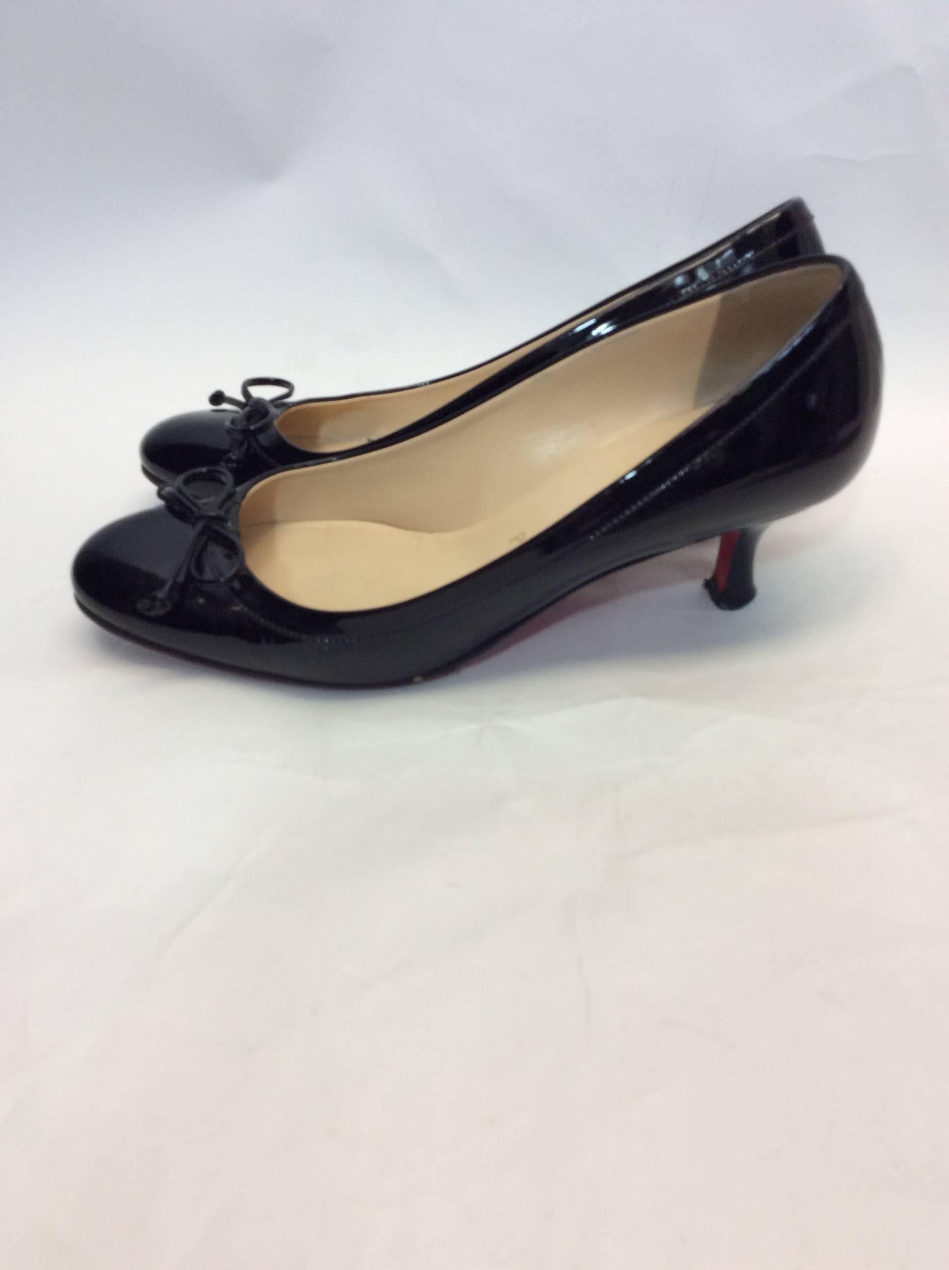 Christian Louboutin Patent Leather Kitten Heels
2 inch kitten heel
Size 38
$299
Made in Italy
