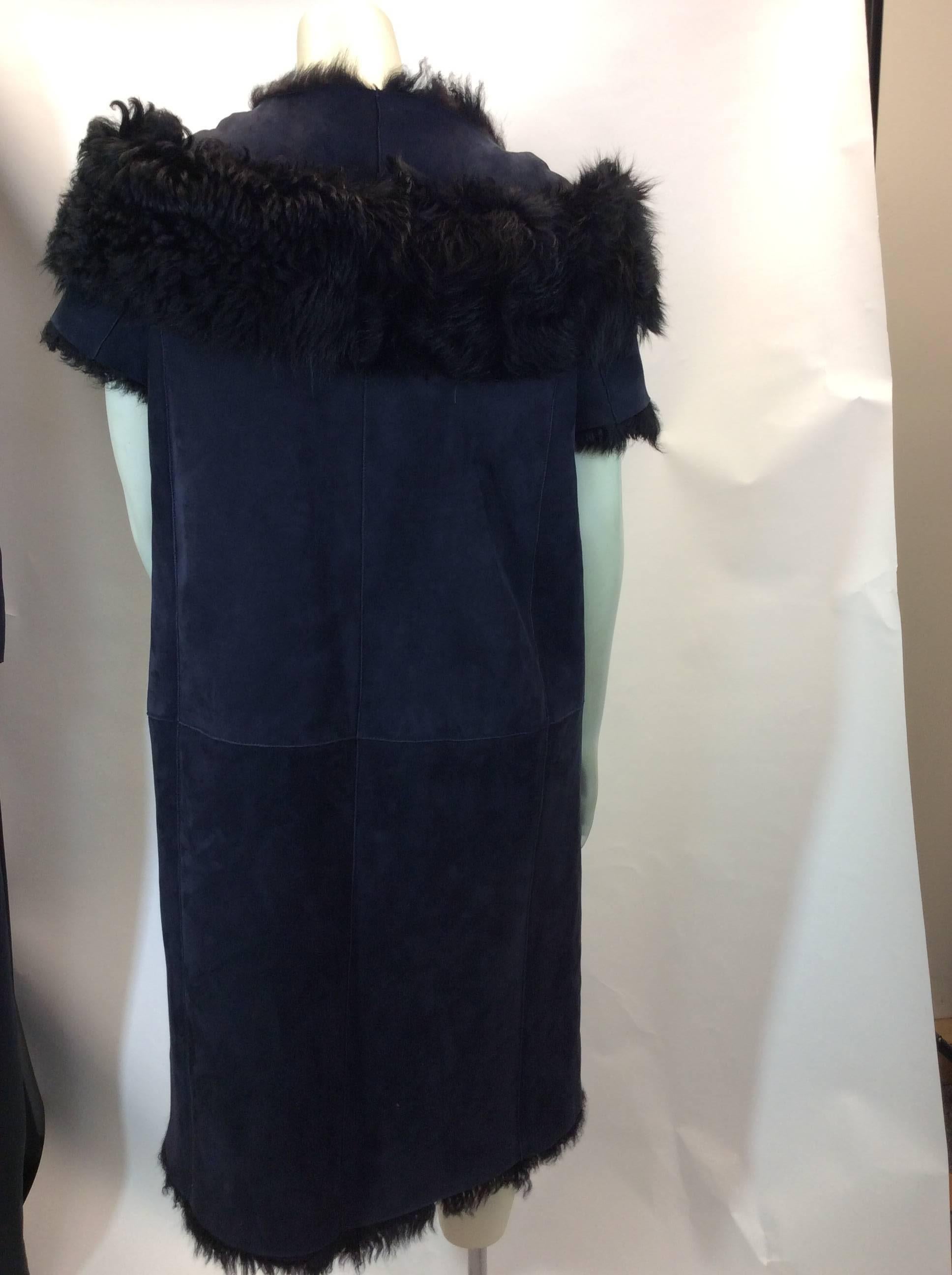 Women's Marni Navy & Black Long Shearling Cap Sleeve Coat For Sale