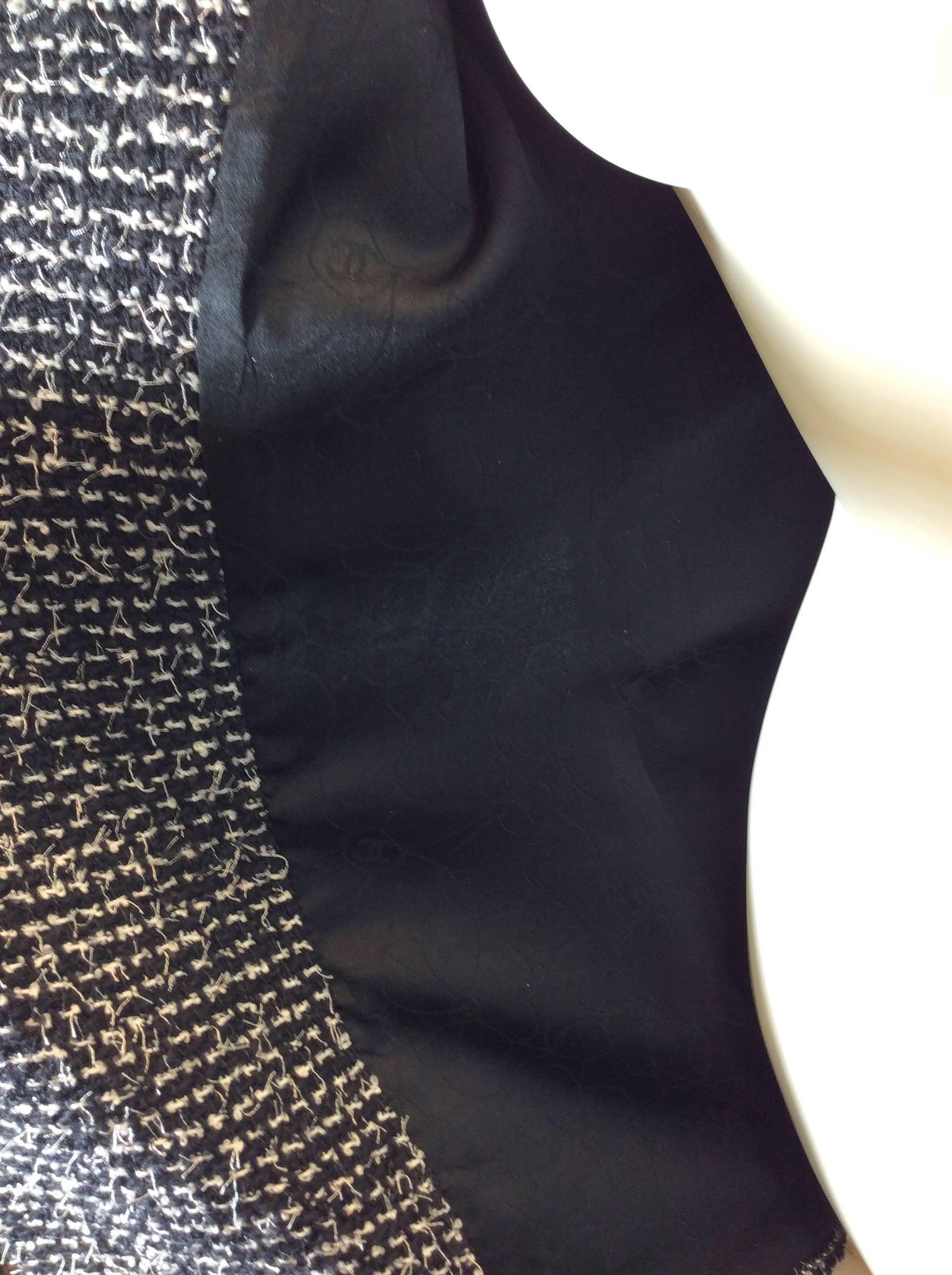 Chanel Black Tweed Jacket For Sale 4