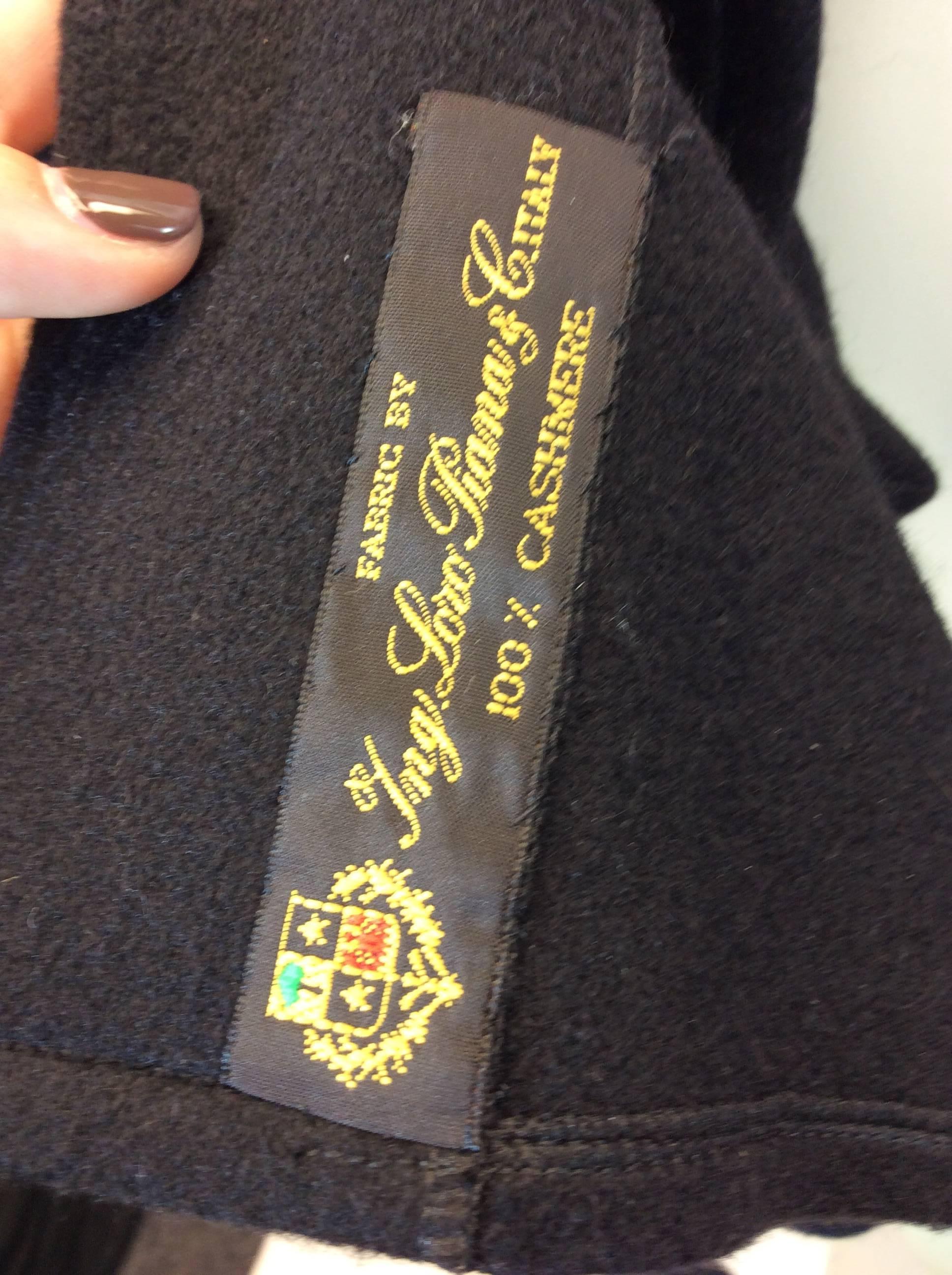 Loro Piana Cashmere Cape With Fox Collar For Sale 2