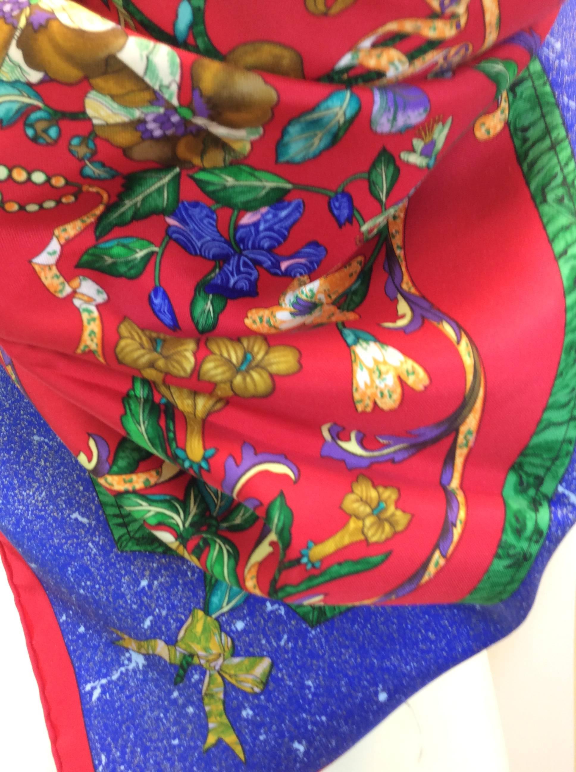 Hermes Red and Blue Print Scarf In Excellent Condition For Sale In Narberth, PA