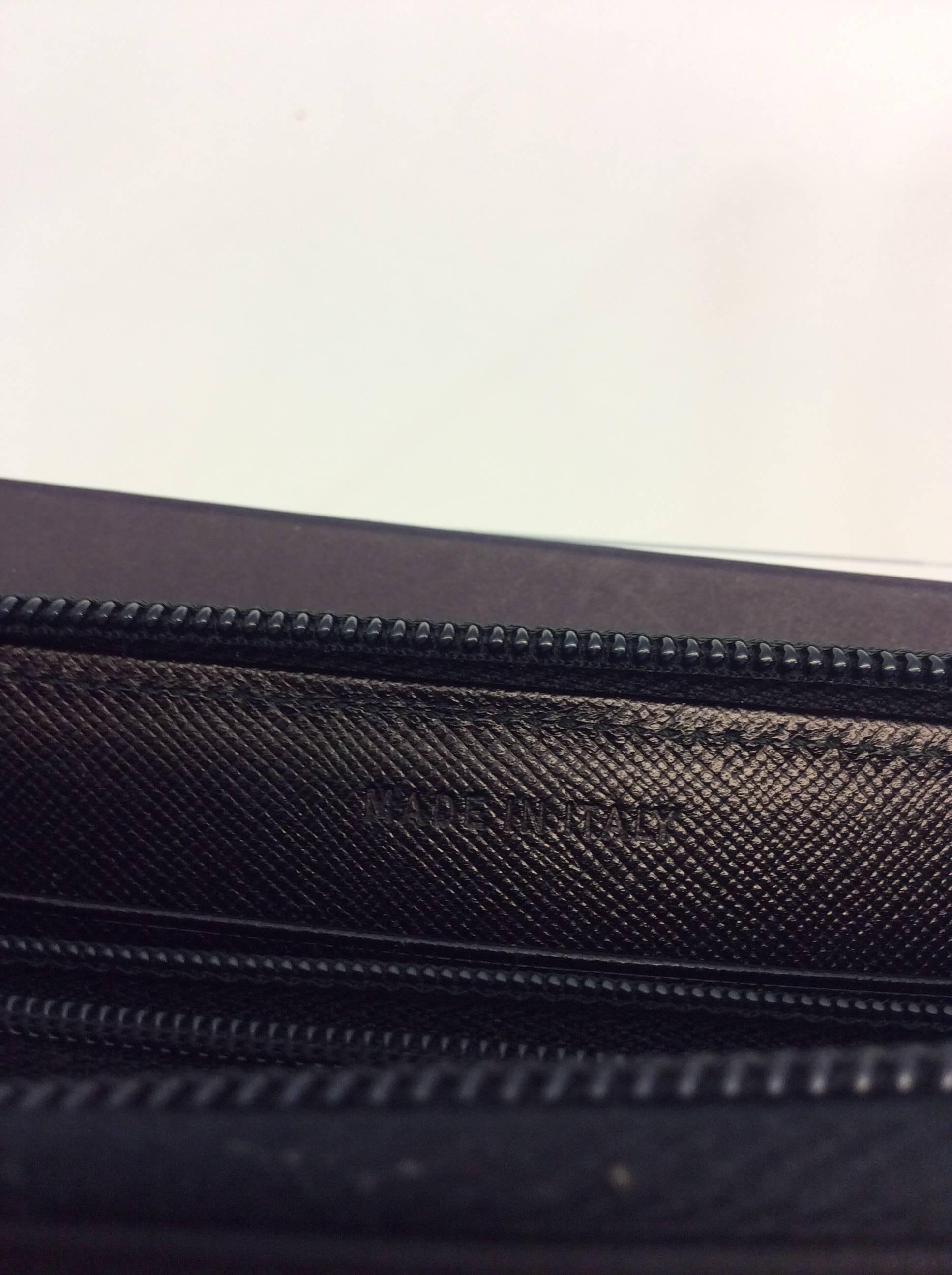 Prada Black Nylon Zip Wallet For Sale 2