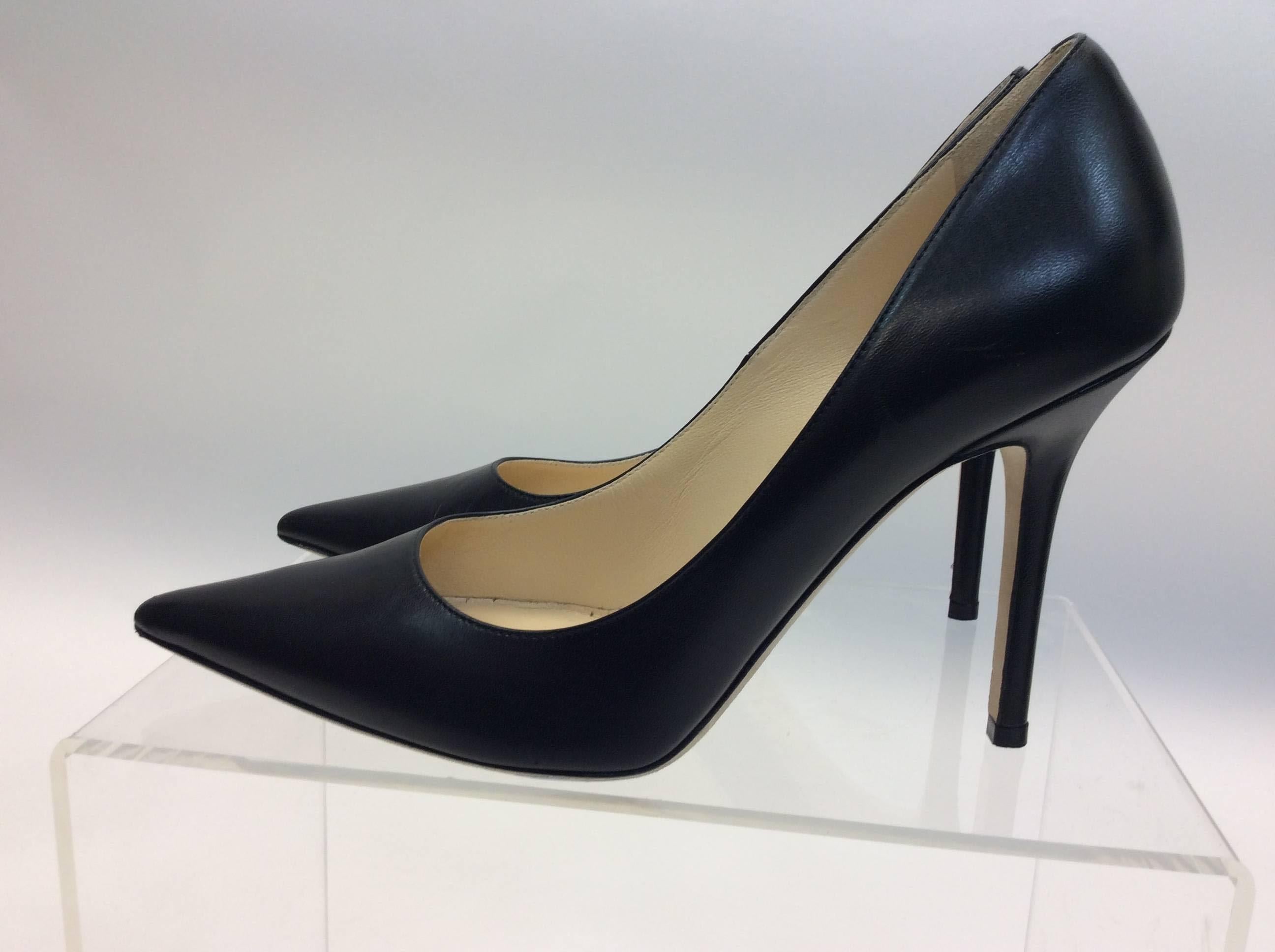 Jimmy Choo Black Leather Heels
$250
Made in Italy
Size 37
4
