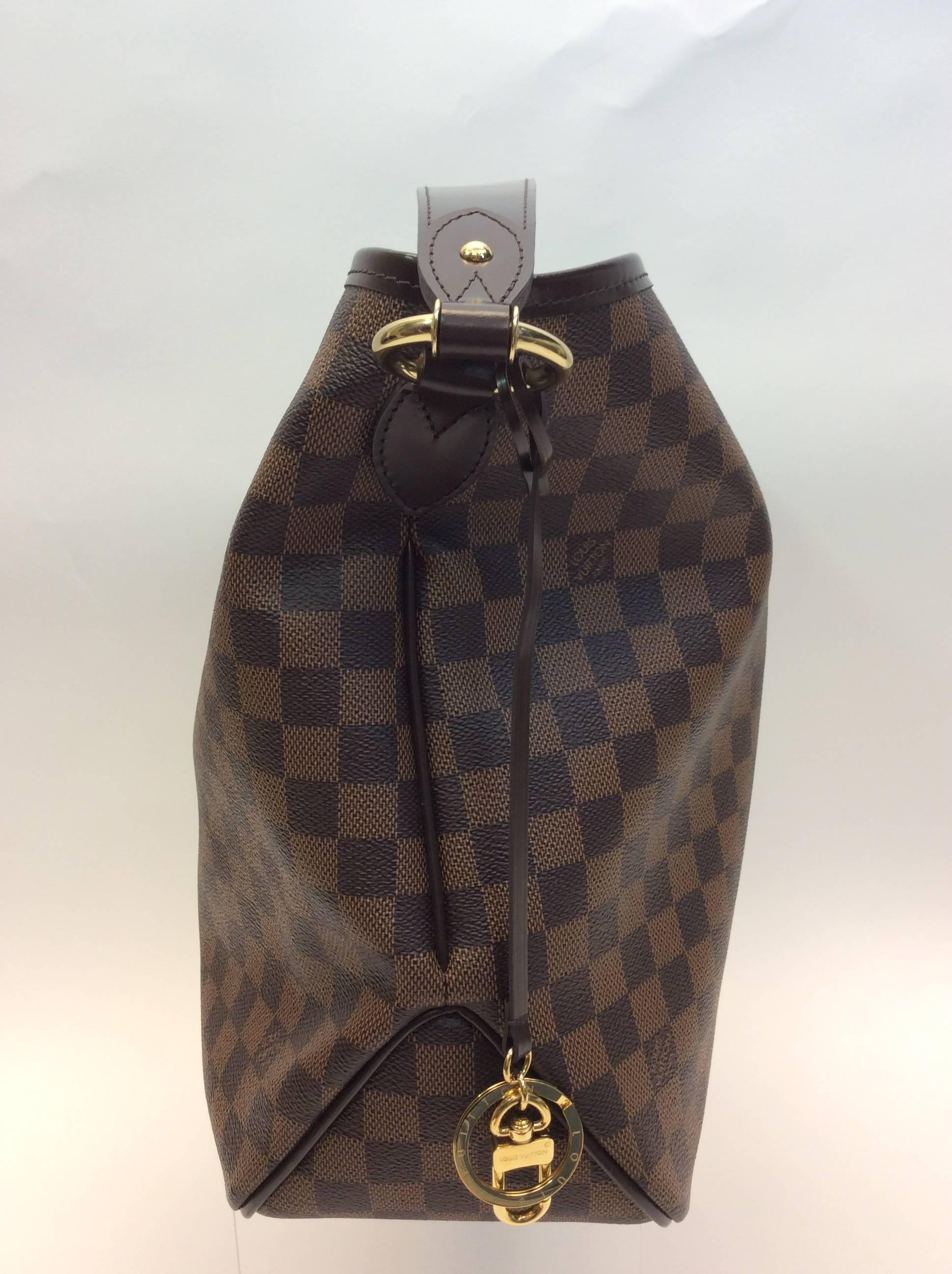 Louis Vuitton Damier Checkered Shoulderbag 
In mint condition!
Leather
$1299
Made in U.S.A.
16