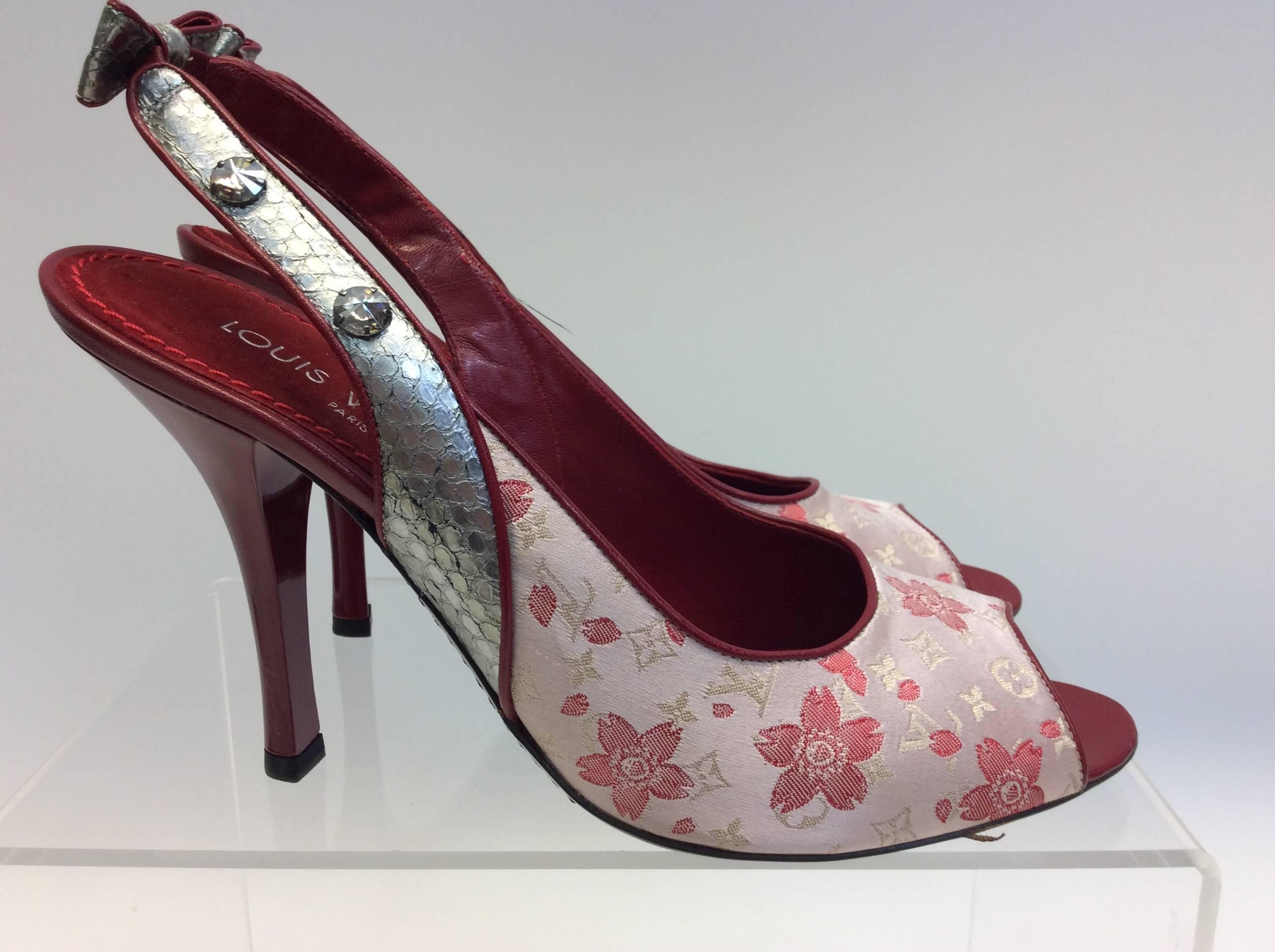 Louis Vuitton Red and Pink Floral Peep Toe Heel In Excellent Condition For Sale In Narberth, PA