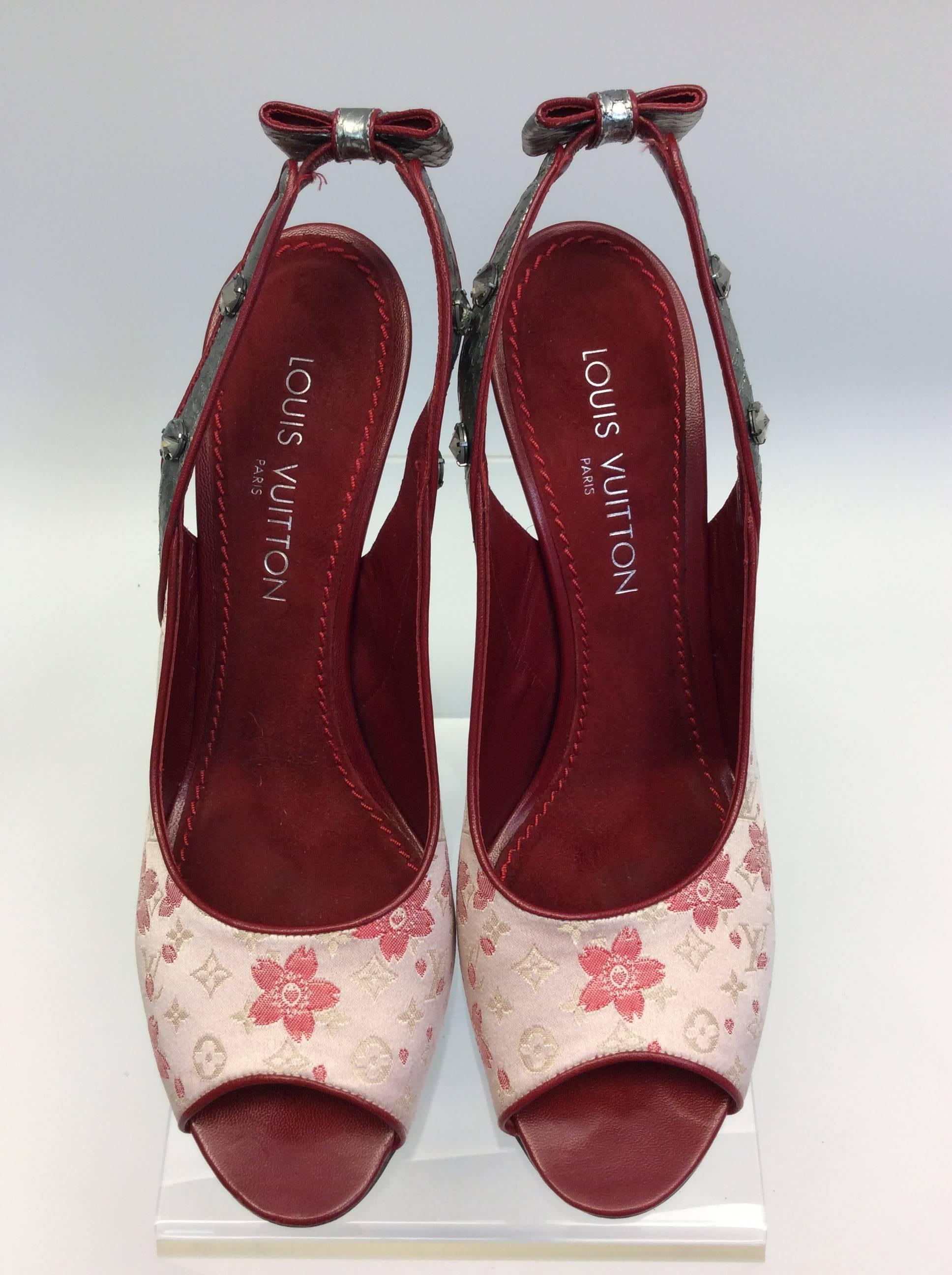 Women's Louis Vuitton Red and Pink Floral Peep Toe Heel For Sale