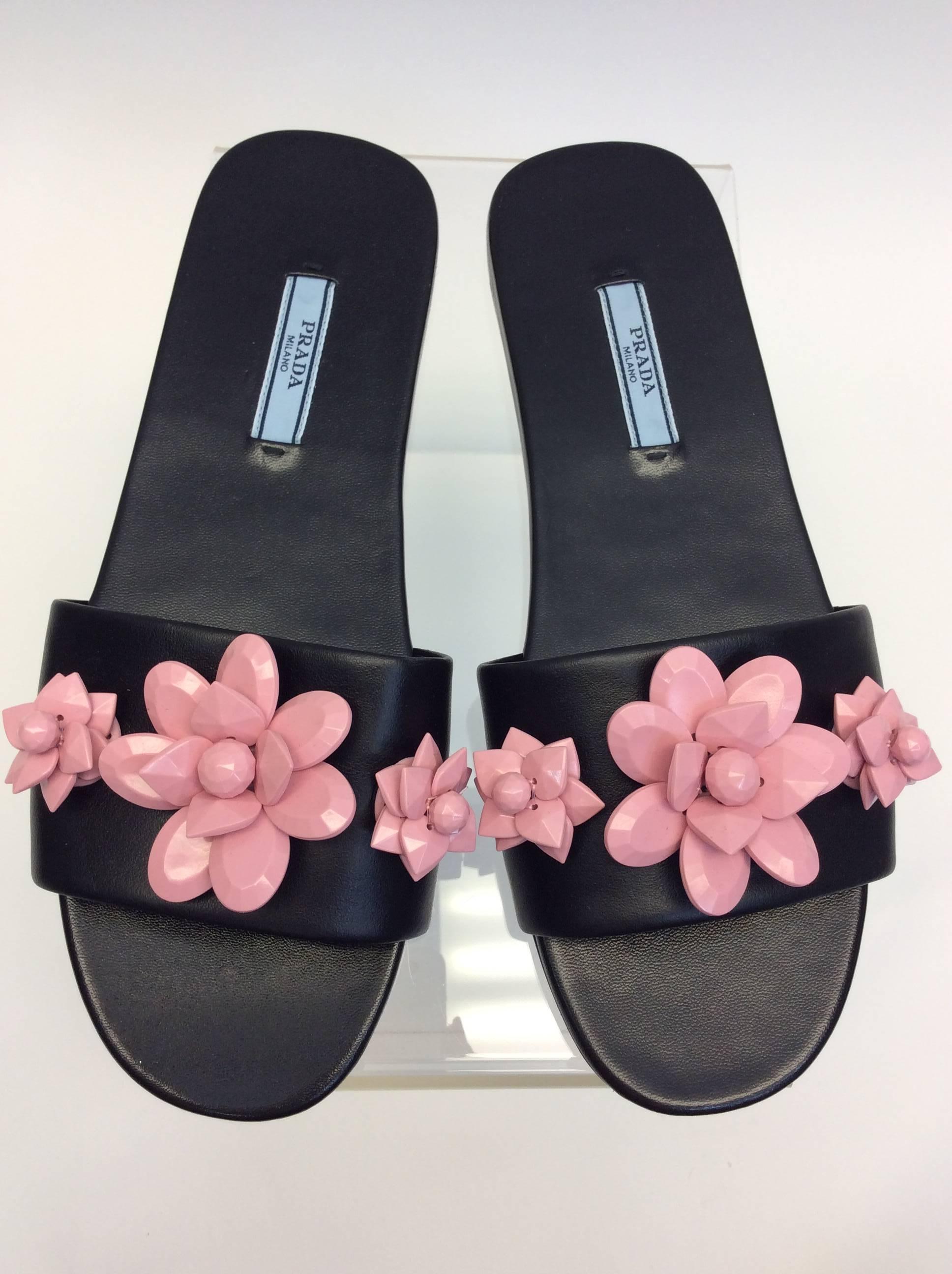 Prada Pink and Black Leather Flower Sandal  For Sale 1