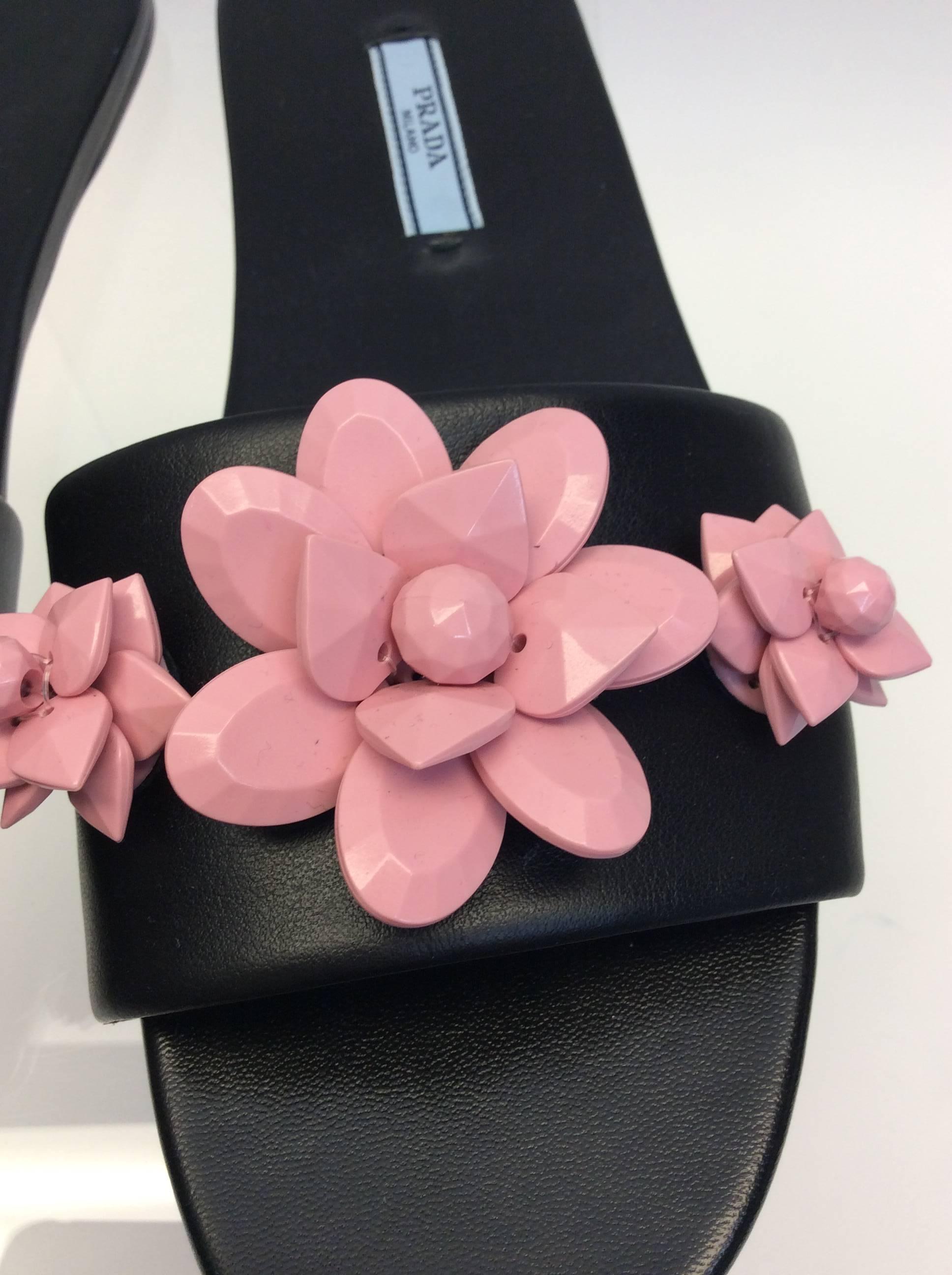 Prada Pink and Black Leather Flower Sandal  For Sale 2