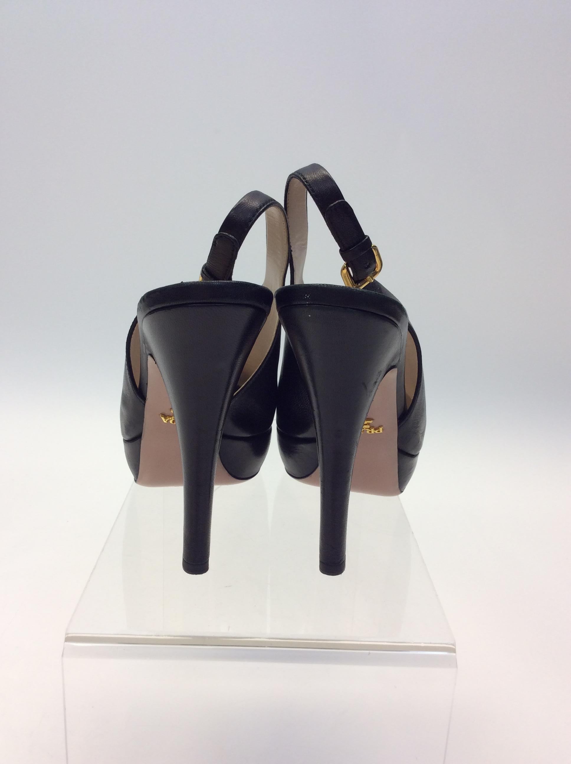 Prada Black Leather Peep Toe Heels In Good Condition For Sale In Narberth, PA