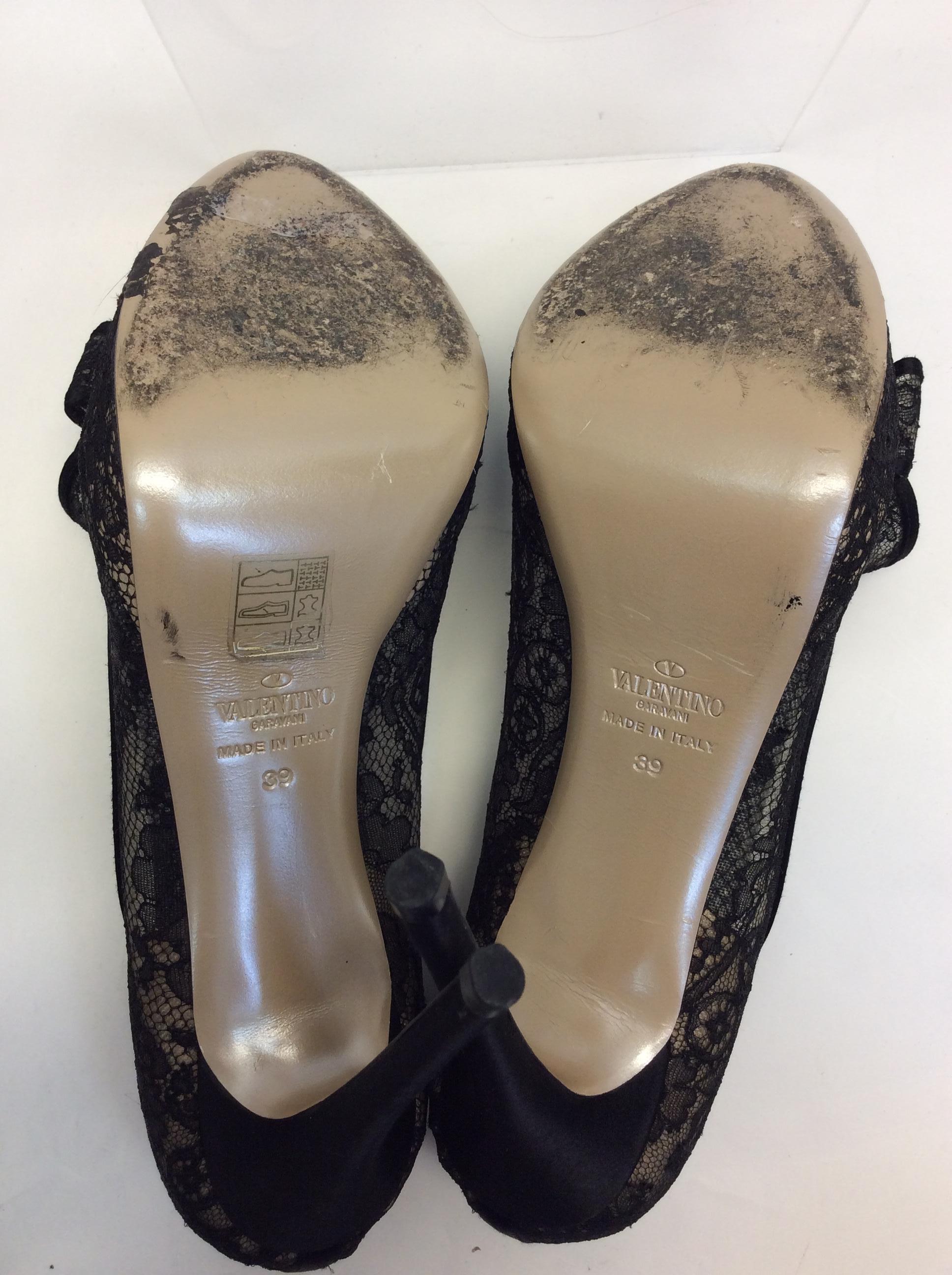 Valentino Black Lace Bow Heels For Sale 3