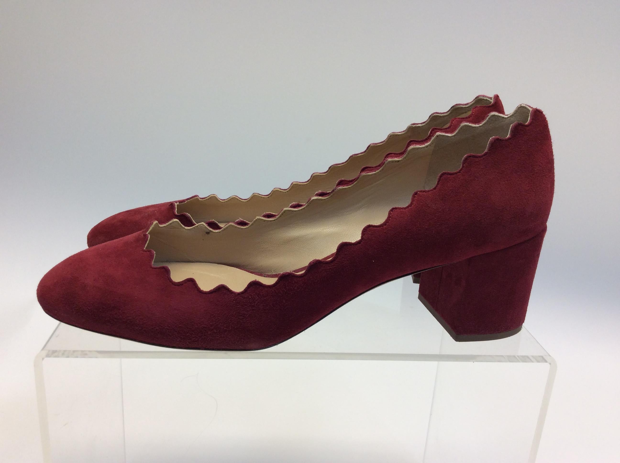 Chloe Burgundy Suede Pump 
$199
Made in Italy
Suede
Size 39.5
2