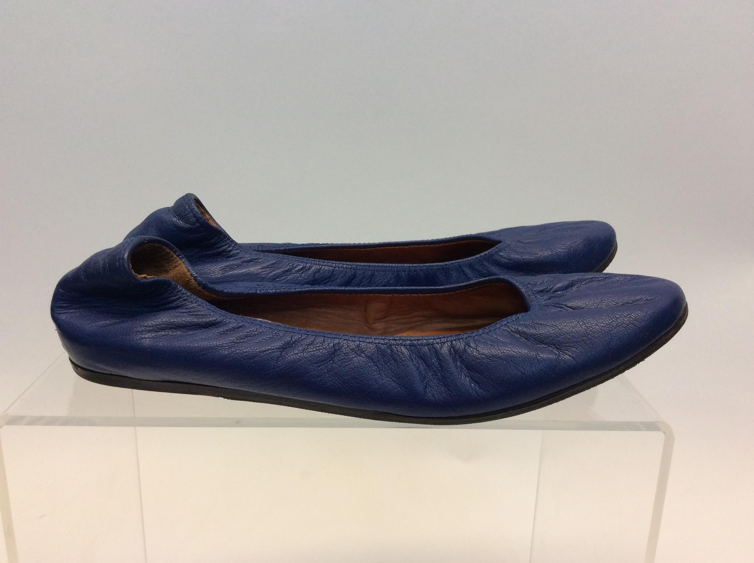 Lanvin Blue Leather Flats In Good Condition For Sale In Narberth, PA