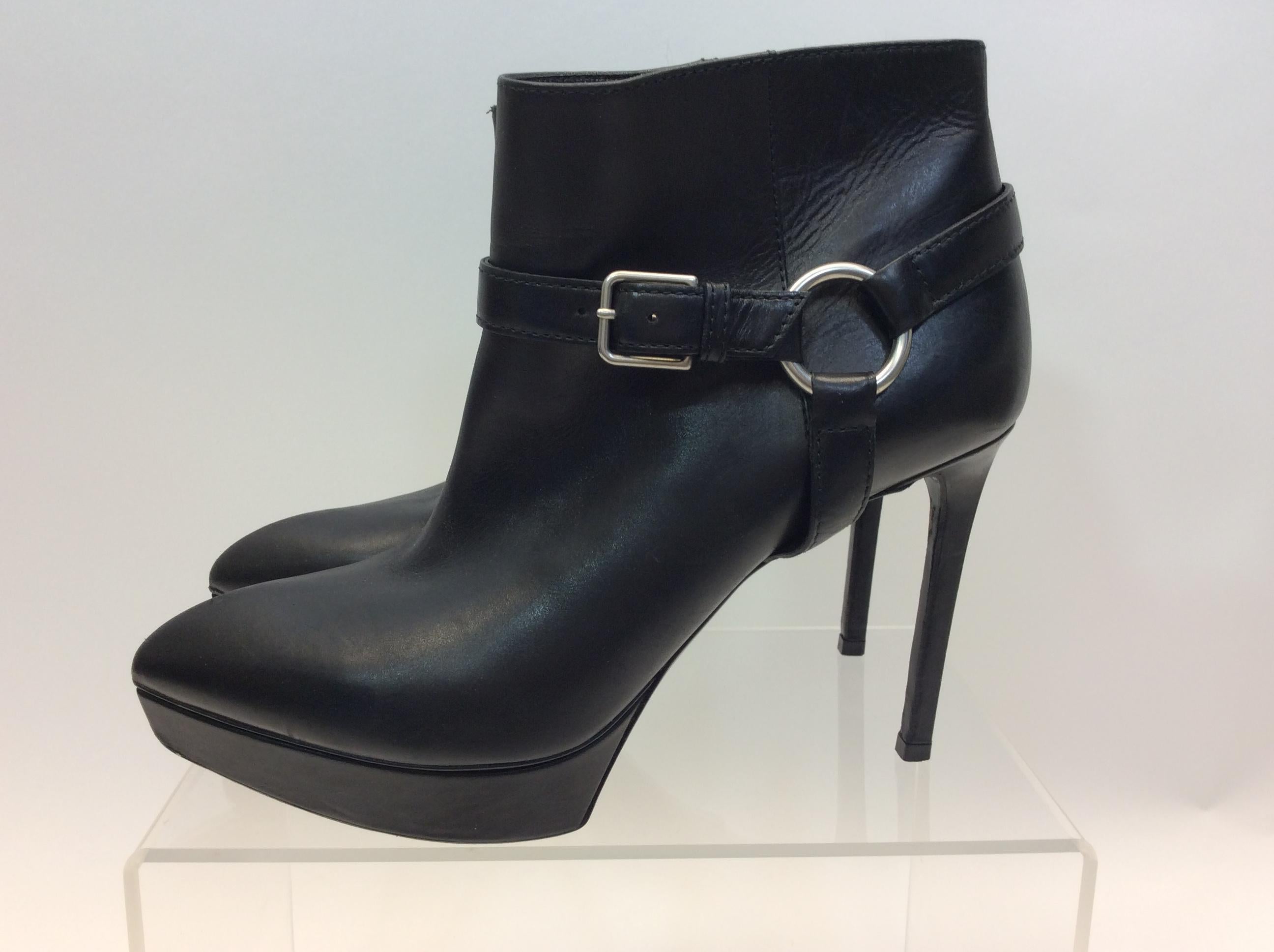 Saint Laurent Black Leather Bootie
$599
Made in Italy
Silver Hardware
Size 38.5
4” Heel
1” Platform
