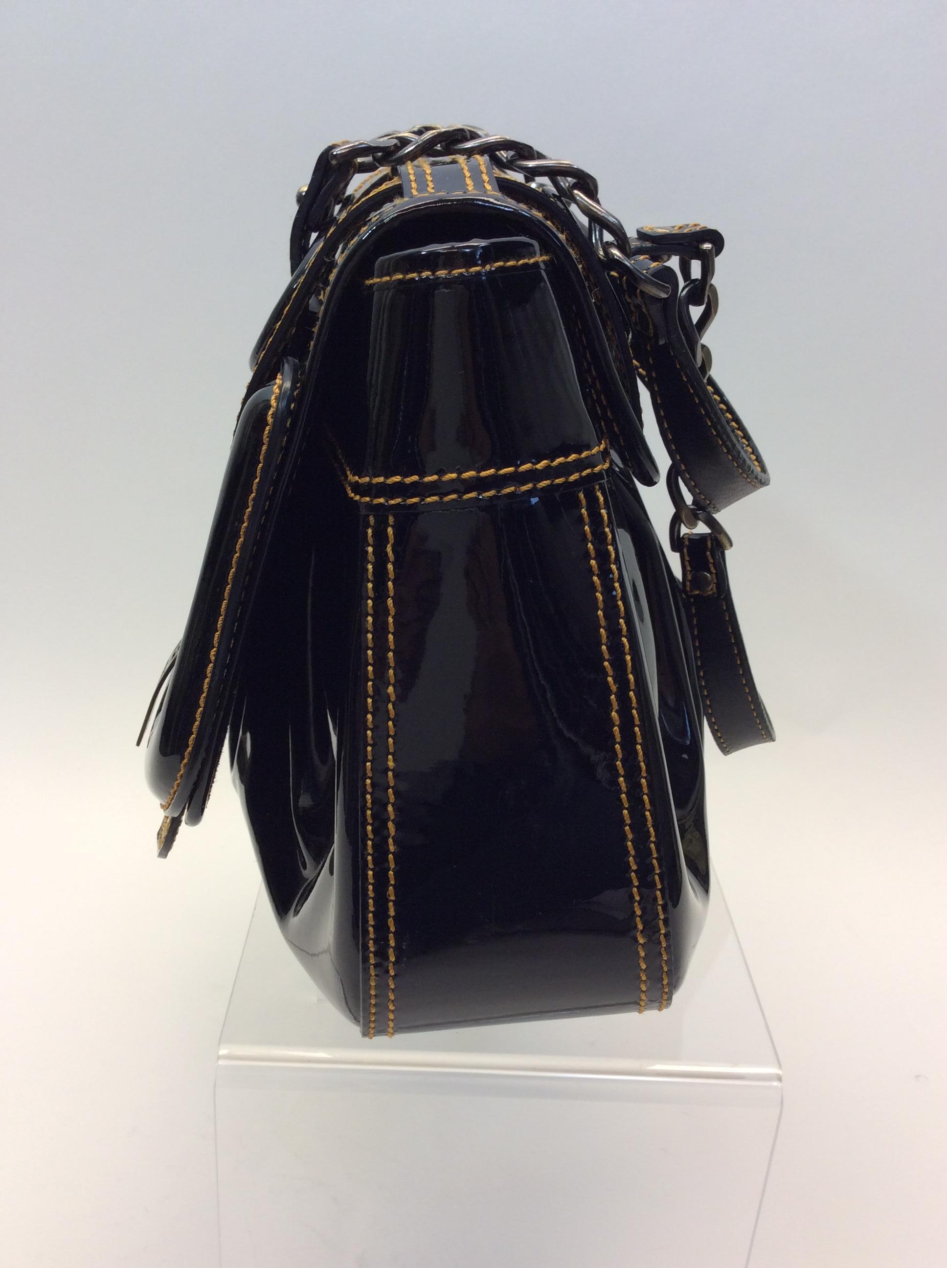 Fendi Black Patent Leather Handbag
$499
Made in Italy
Patent Leather
13