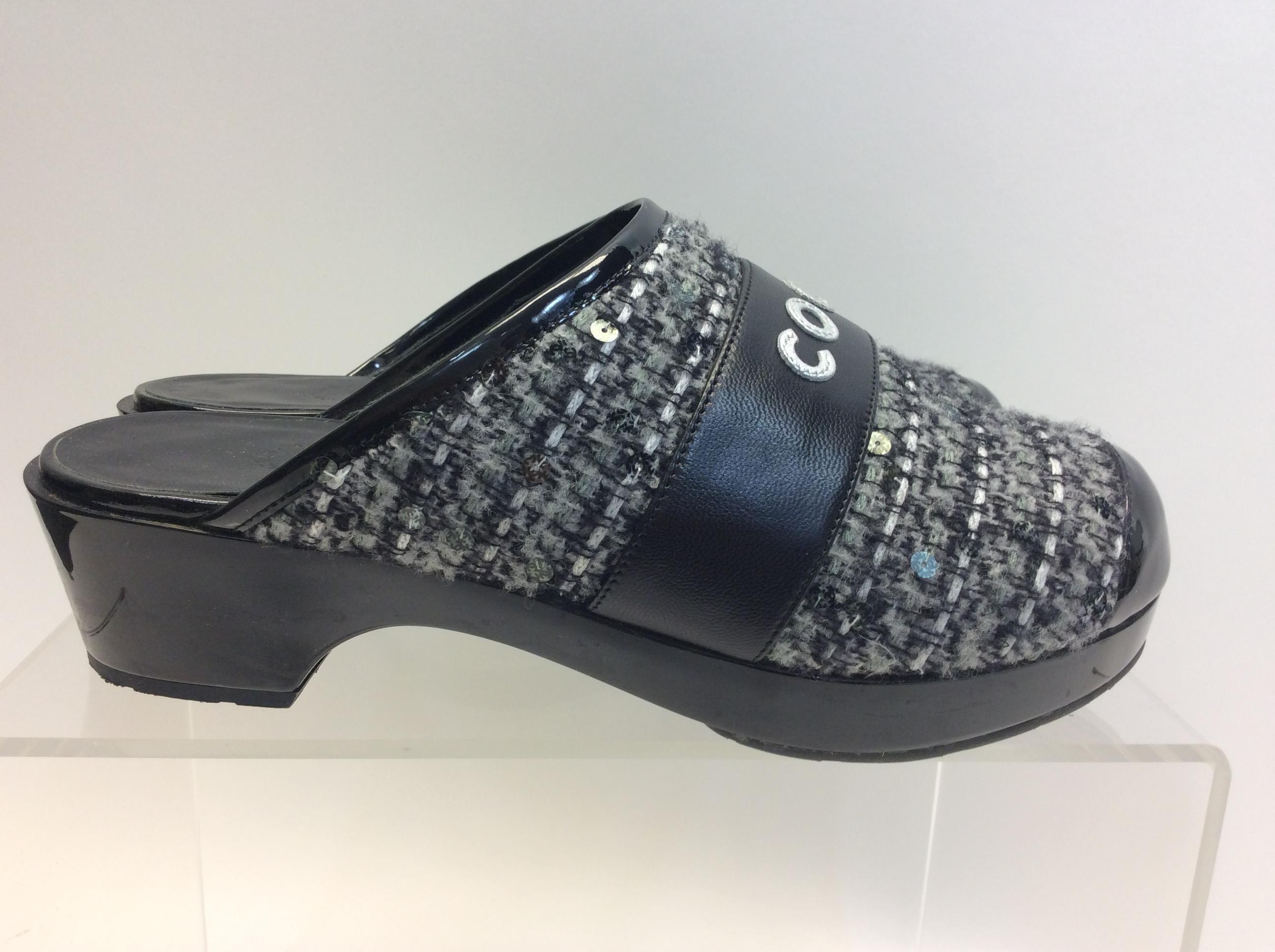 Women's Chanel White and Black Tweed Clog For Sale