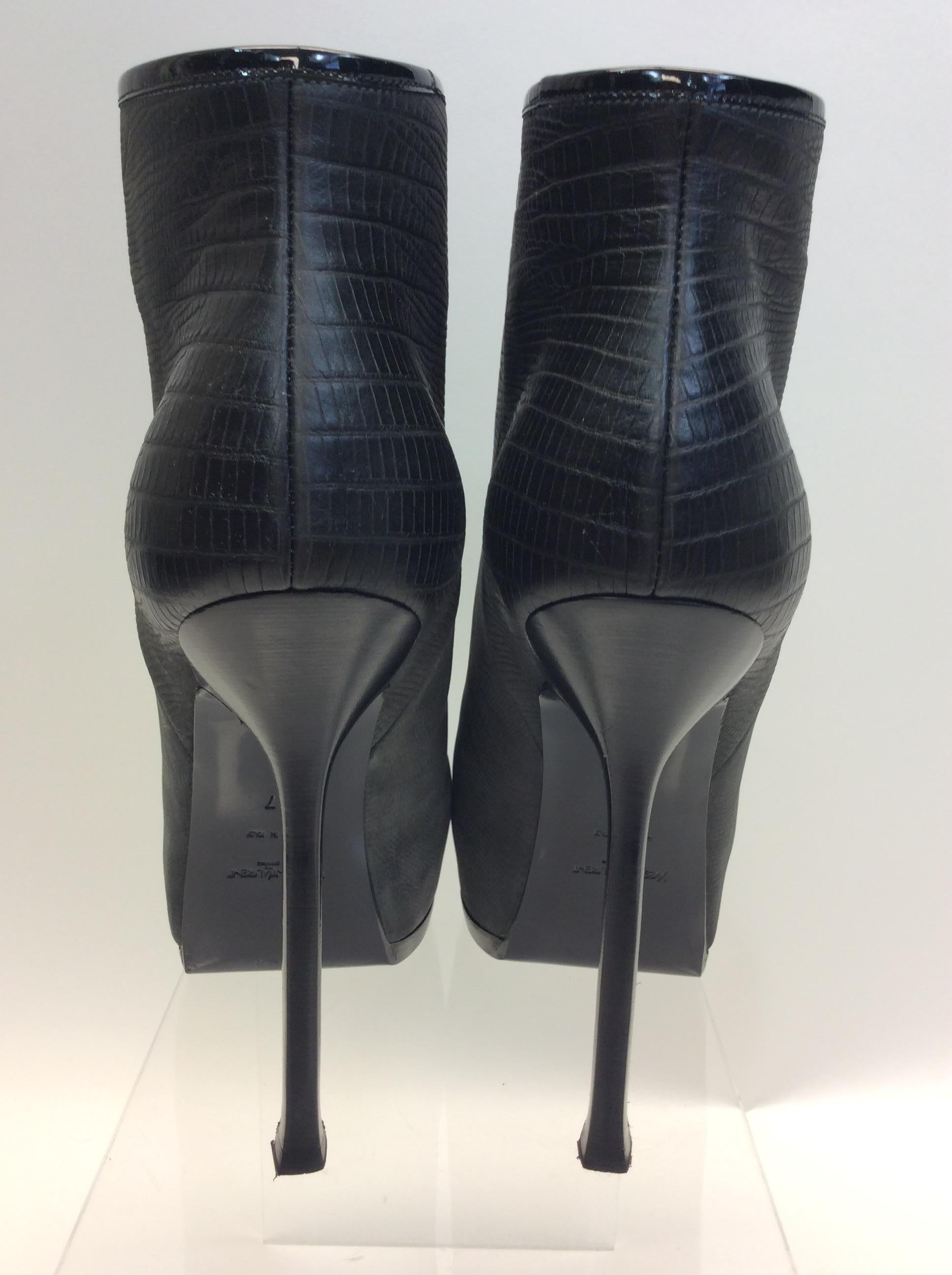 Yves Saint Laurent Black Leather Bootie In Excellent Condition For Sale In Narberth, PA