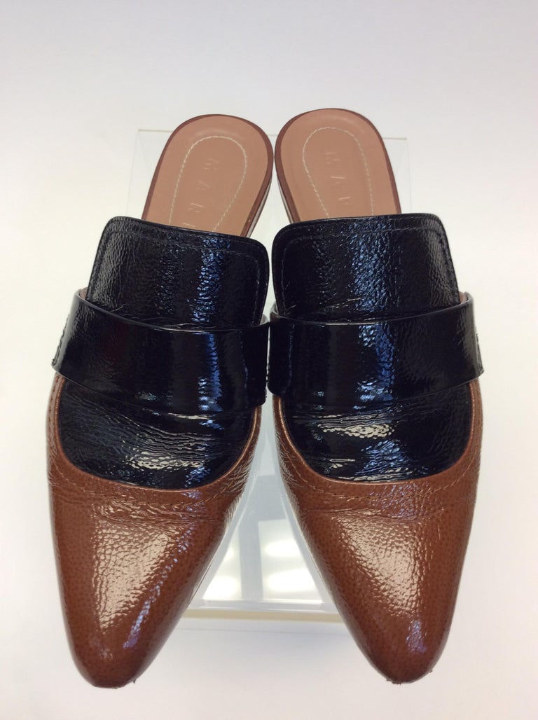 Marni Black and Brown Patent Leather Slides For Sale at 1stdibs