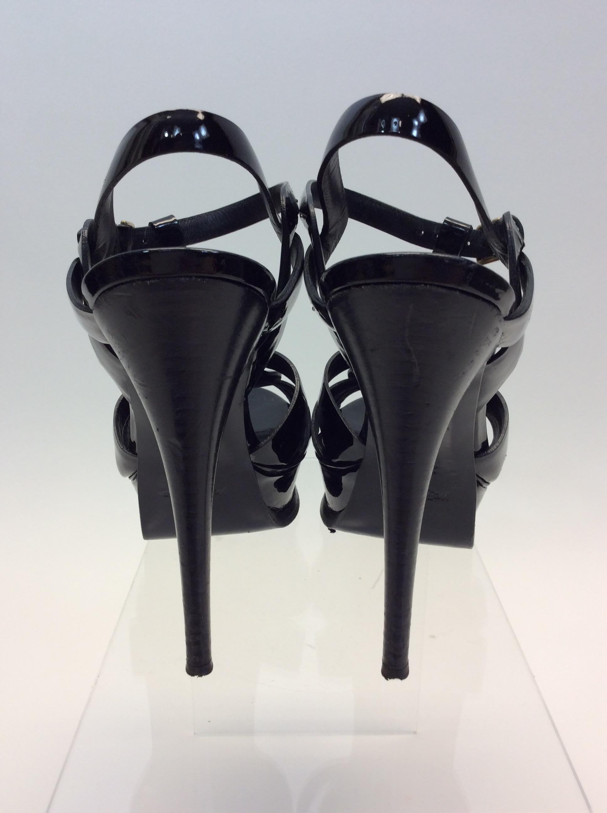 Yves Saint Laurent Black Patent Leather Tribute Heels In Good Condition For Sale In Narberth, PA
