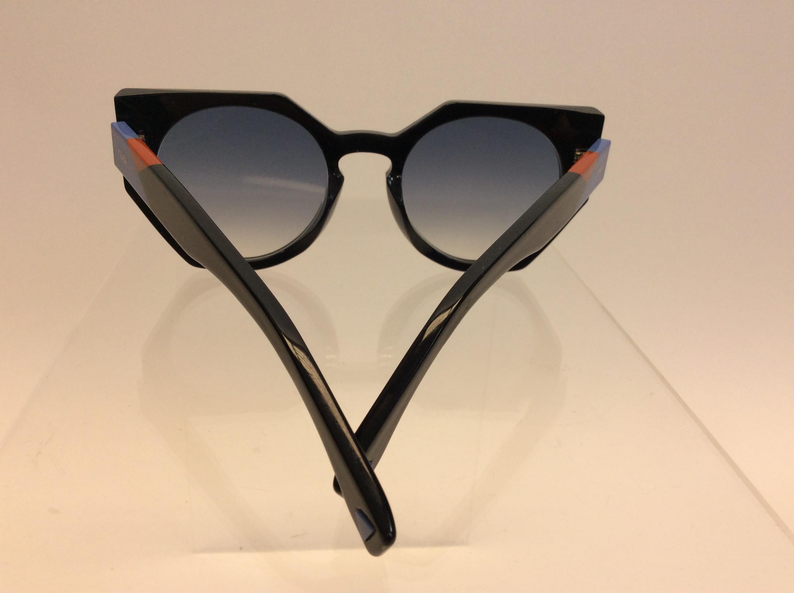 Black Fendi Navy Blue Sunglasses For Sale