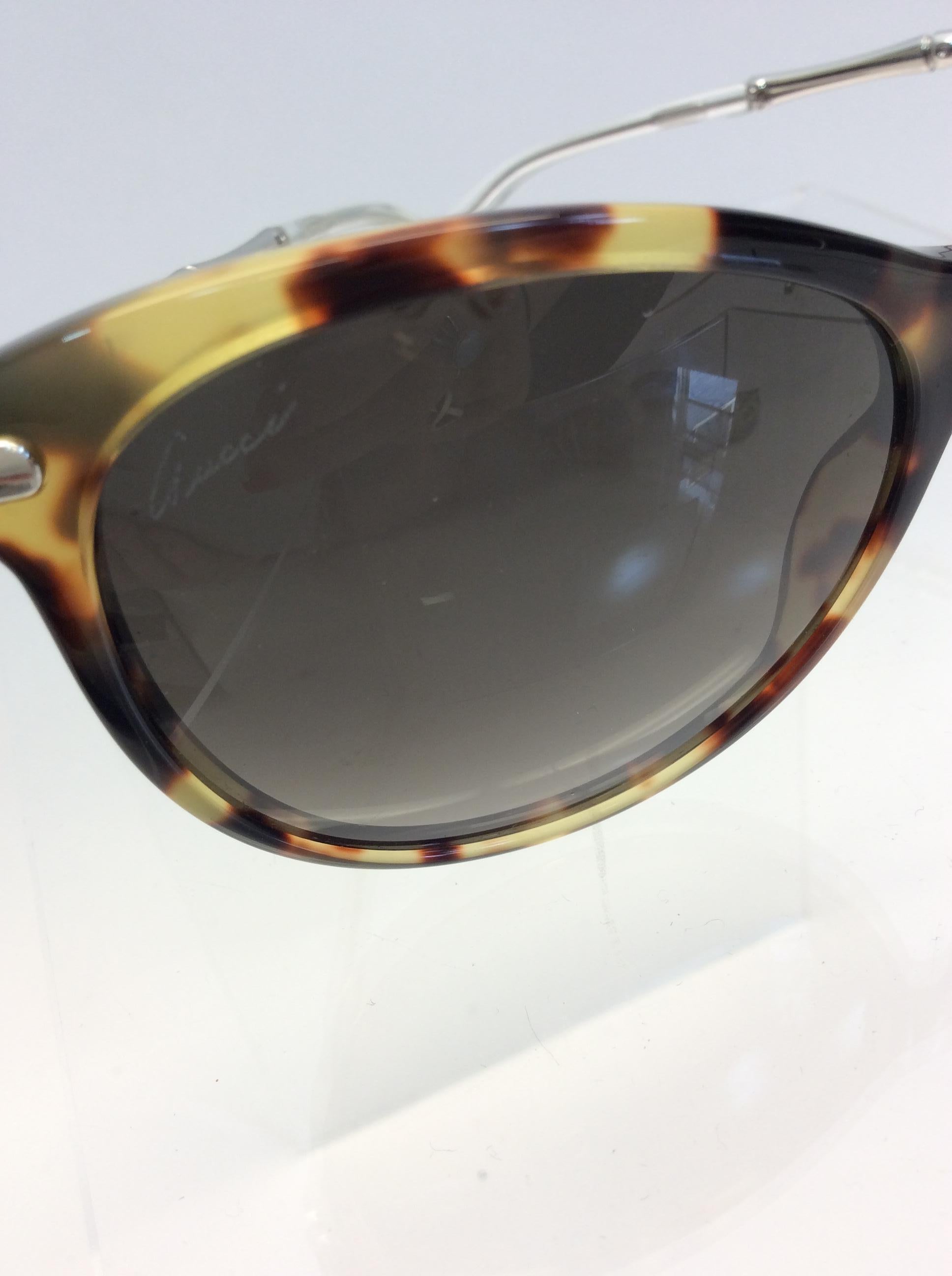 Women's Gucci Tortoise and Silver Sunglasses For Sale