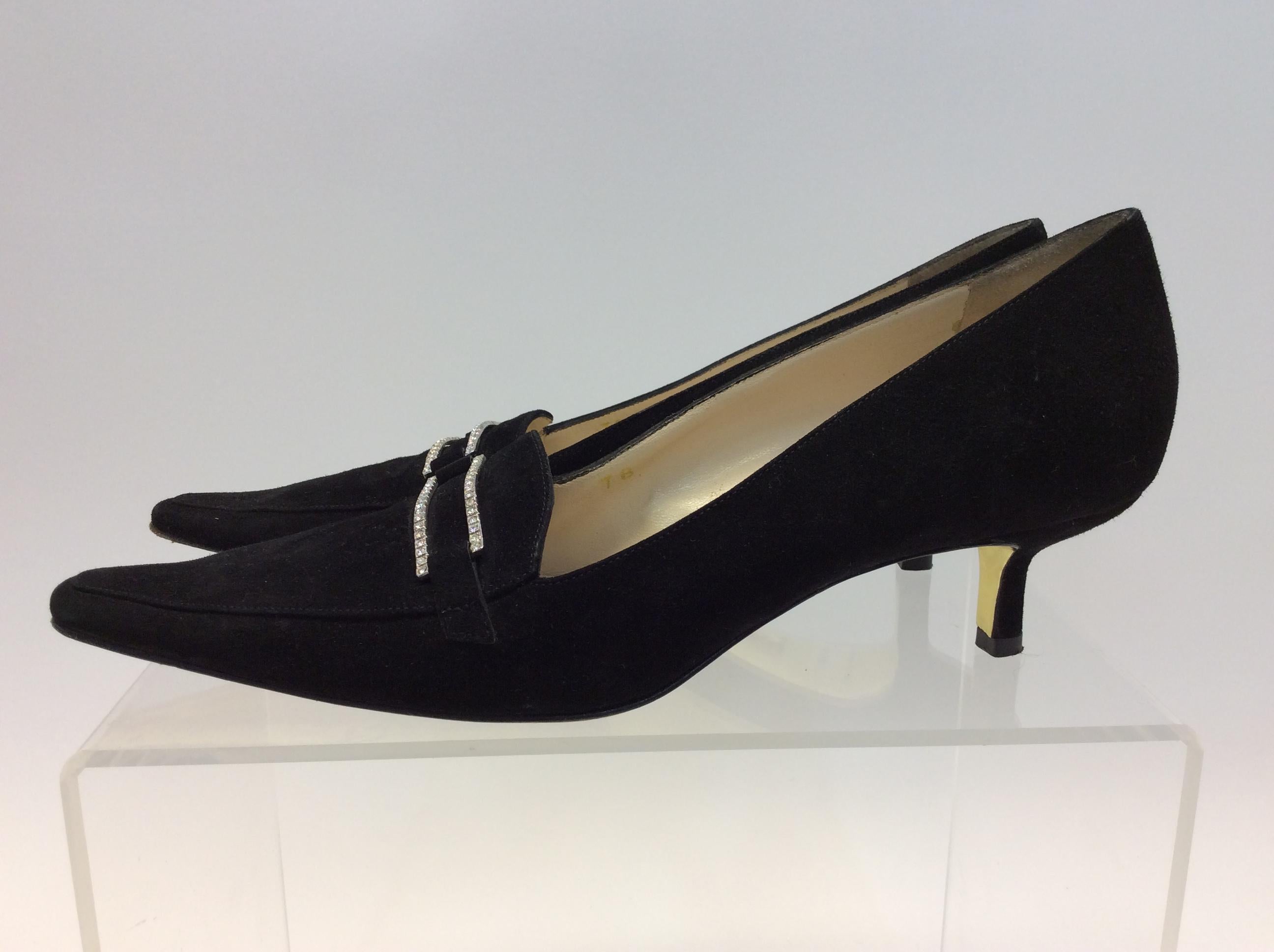 Judith Leiber Black Suede Pump
$199
Made in Italy
Suede
Size 7
1.75